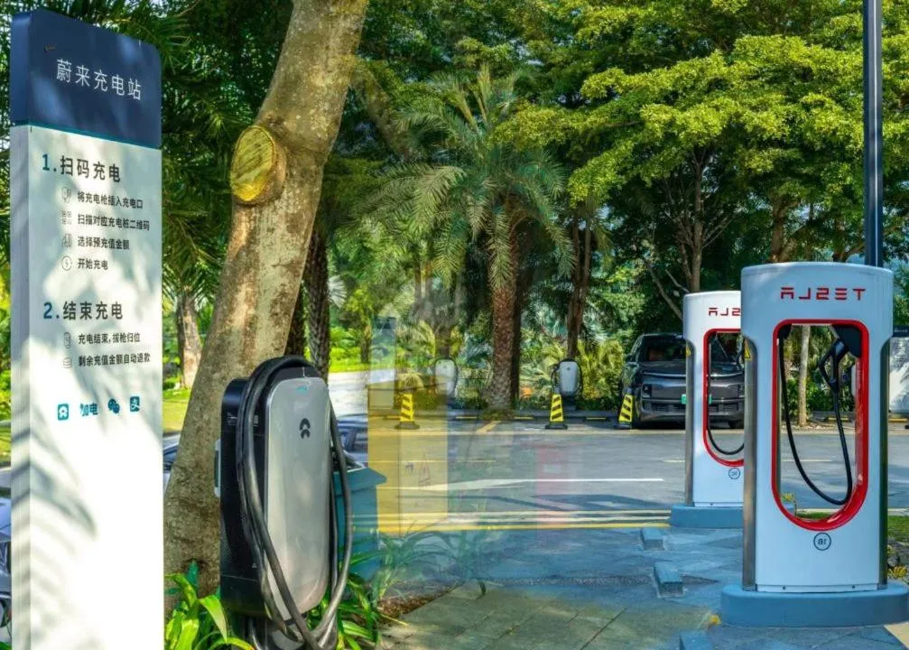 Parking in Huidong Regal Palace Resort