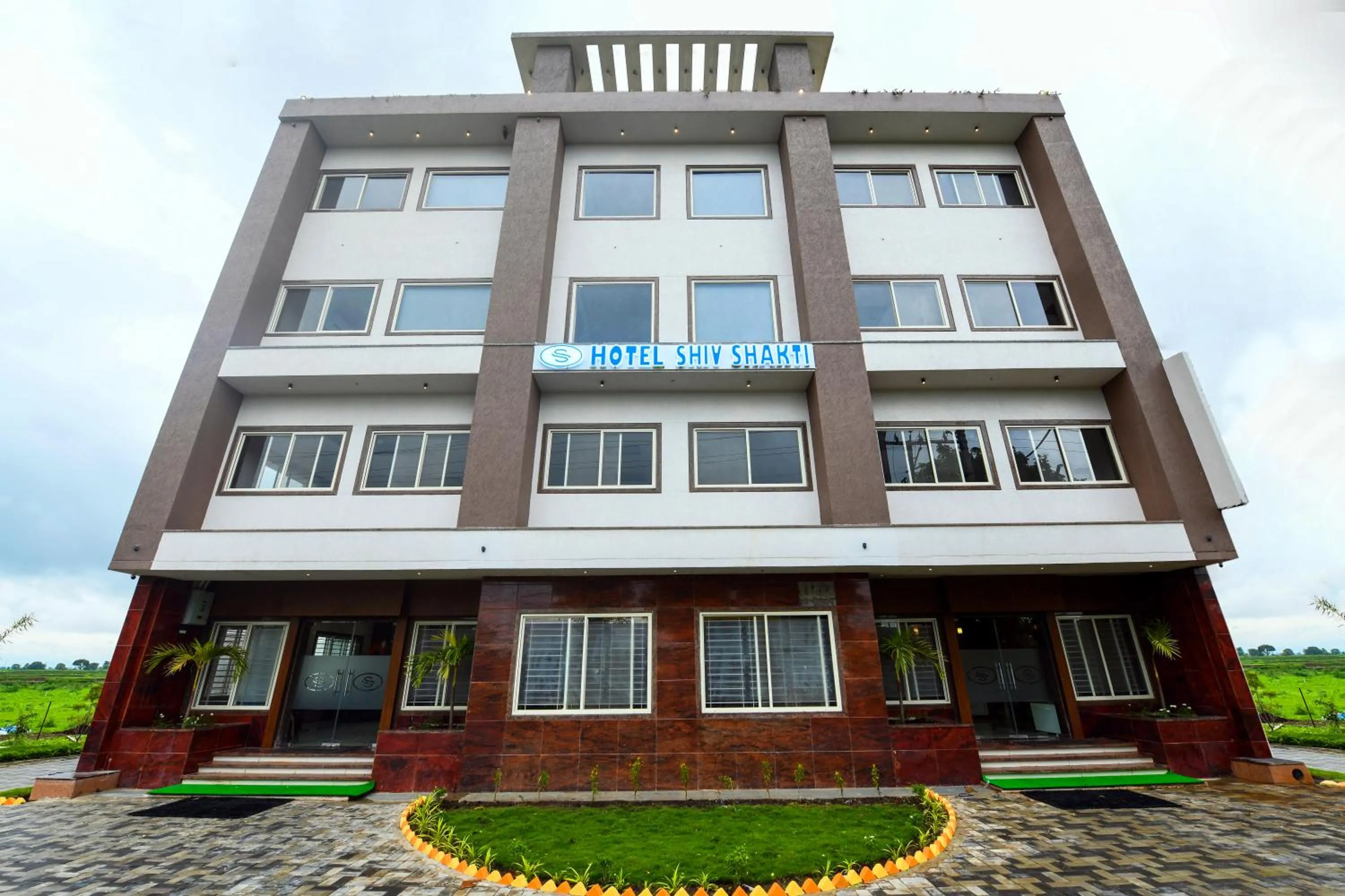 HOTEL SHIV SHAKTI