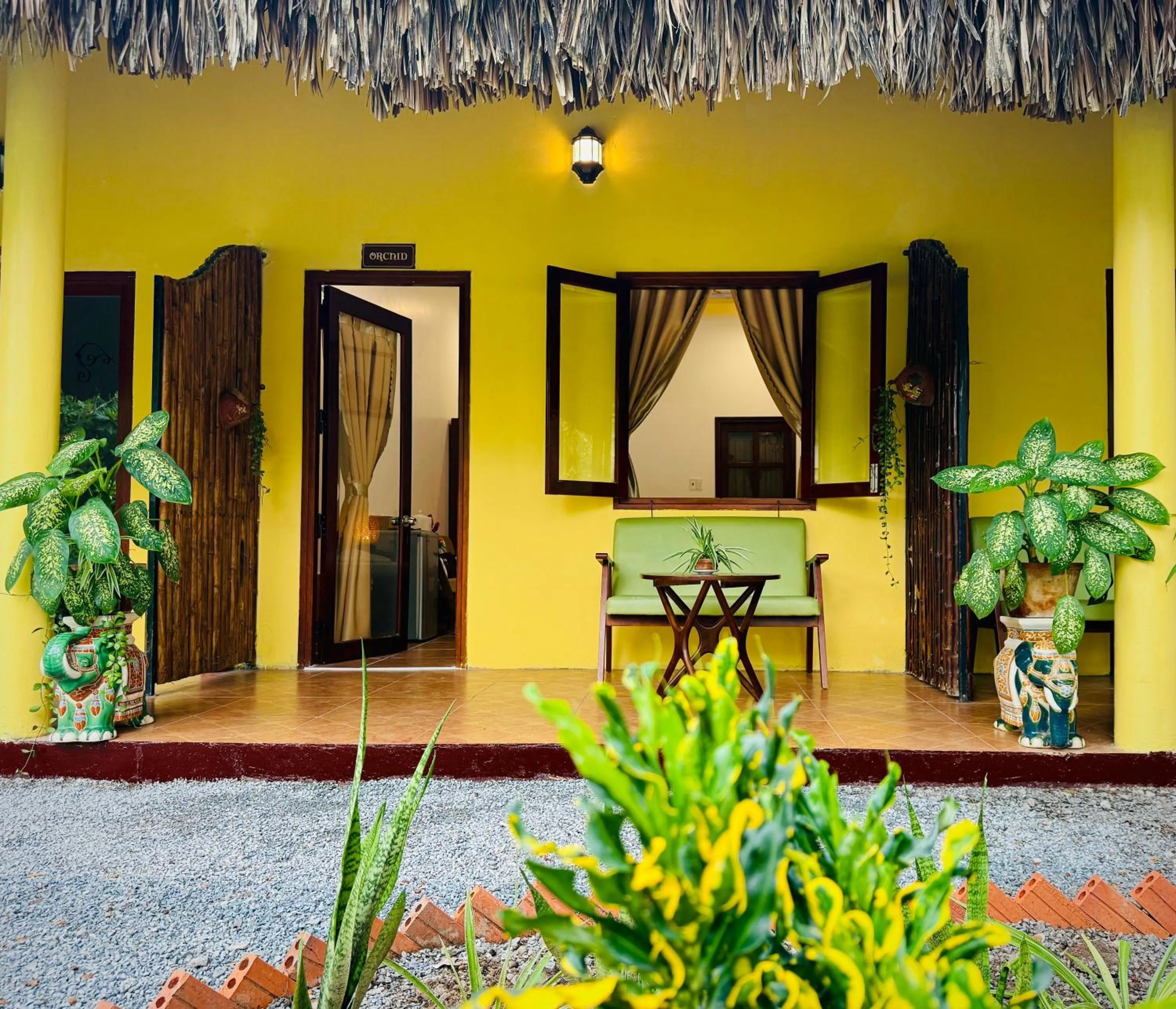 Property building in Mango Home Riverside Eco - Resort