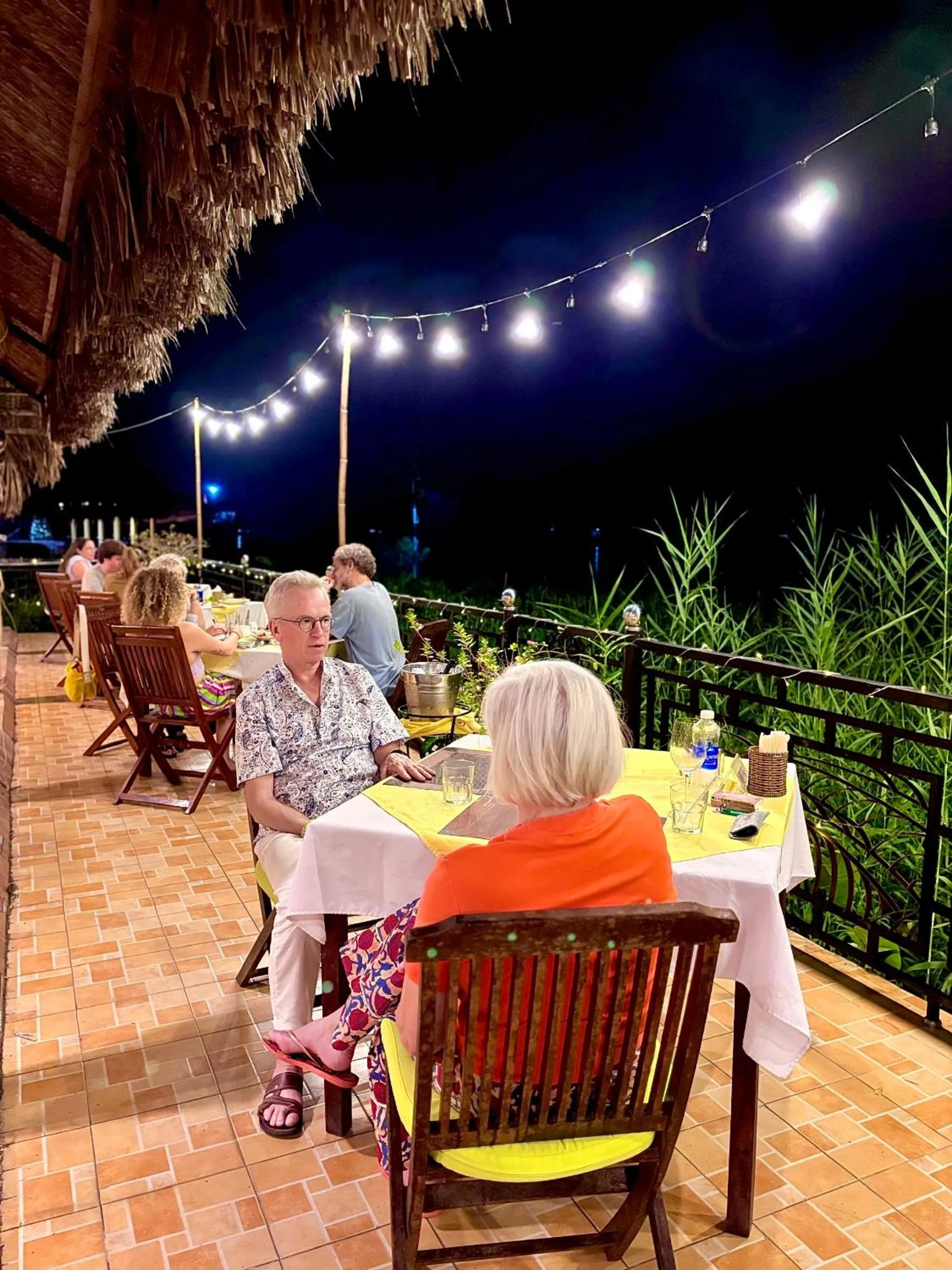 Guests in Mango Home Riverside Eco - Resort