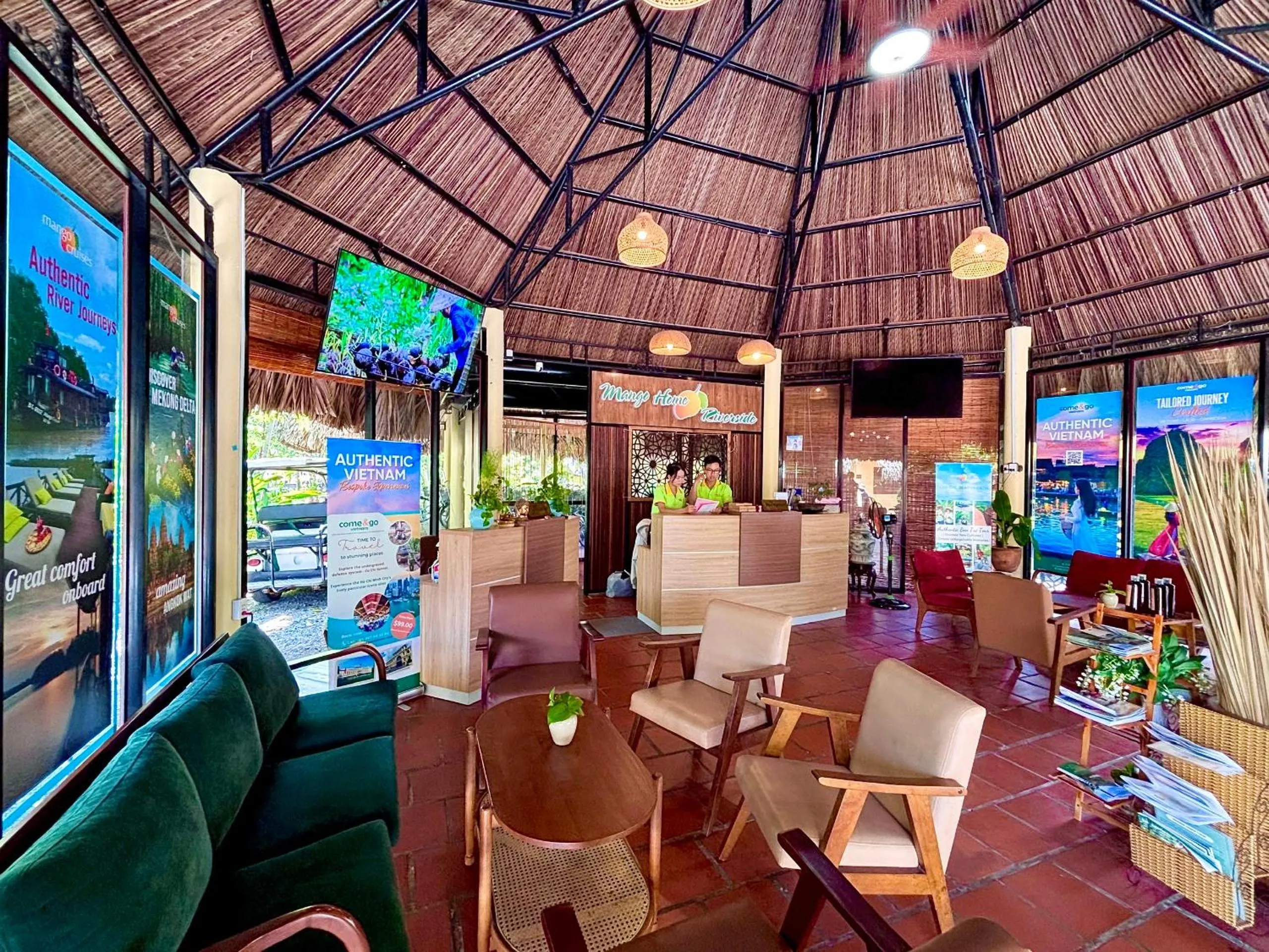 Lobby or reception in Mango Home Riverside Eco - Resort