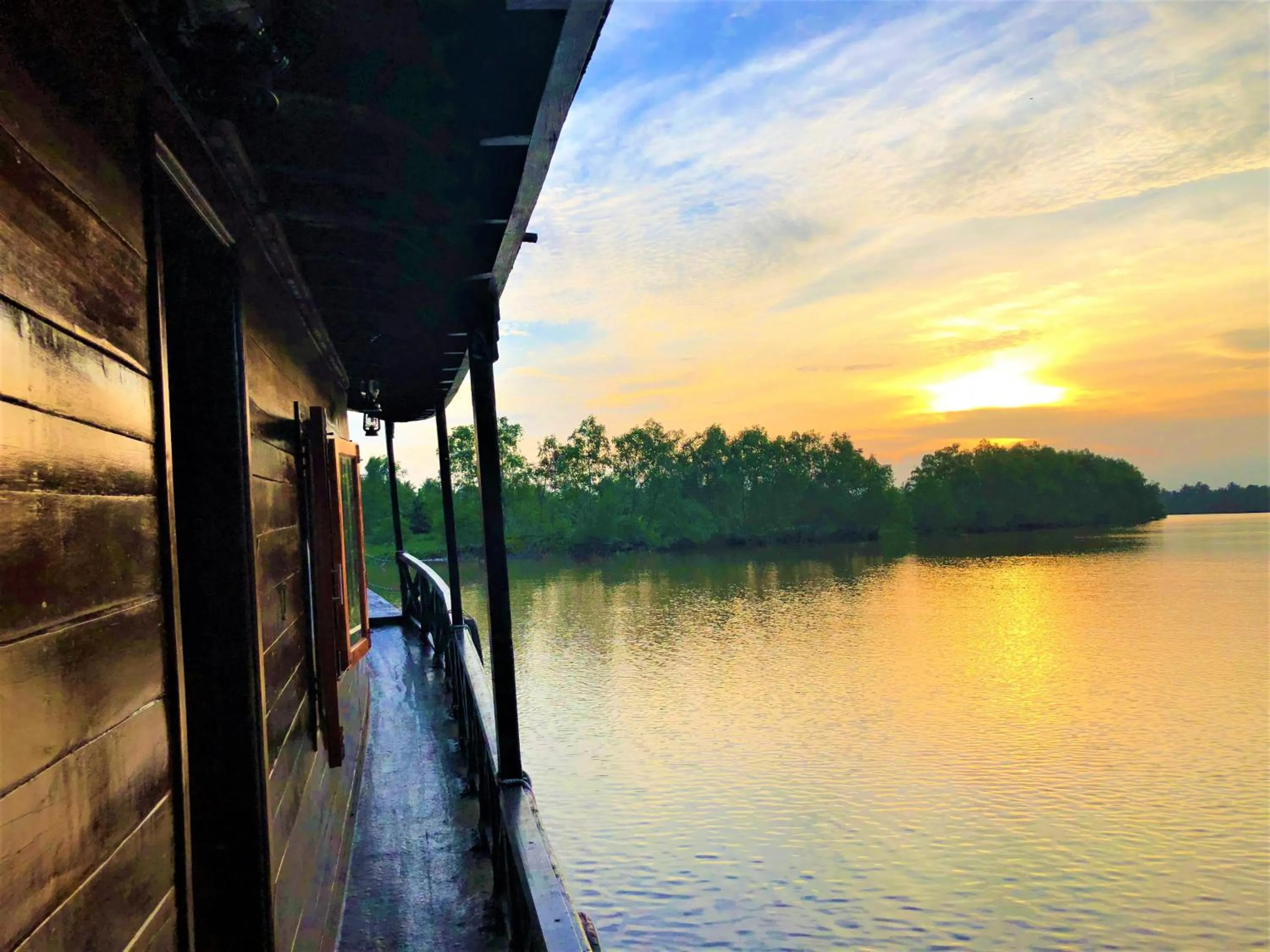 Sunset in Mango Home Riverside Eco - Resort