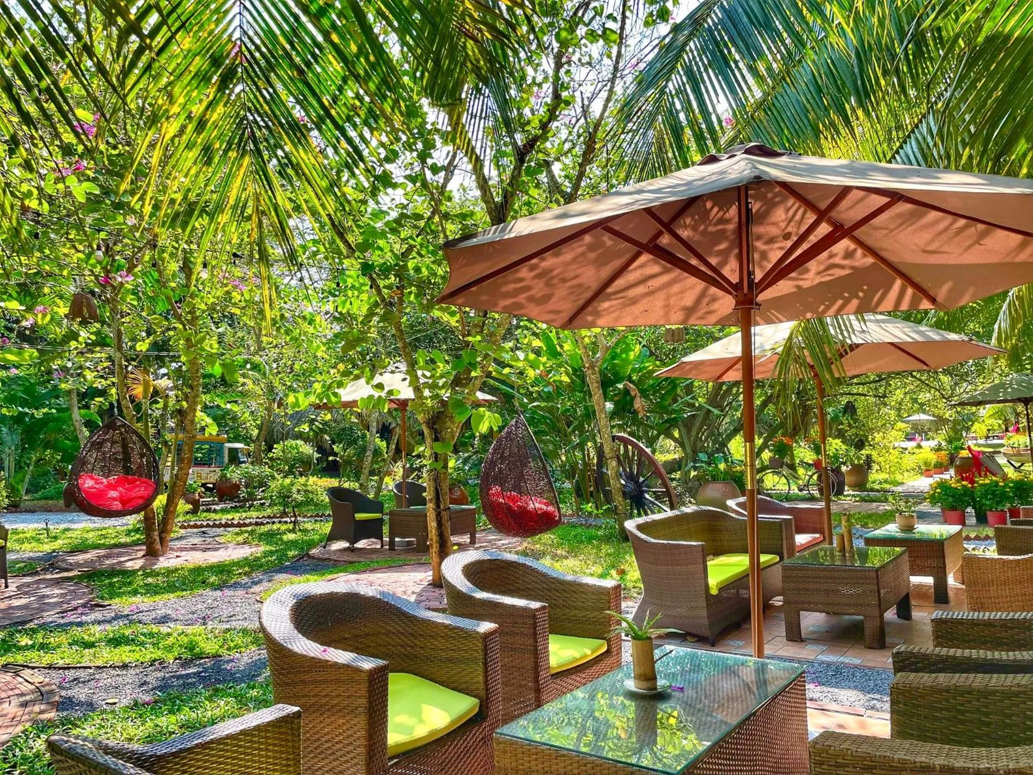 Lounge or bar in Mango Home Riverside Eco - Resort