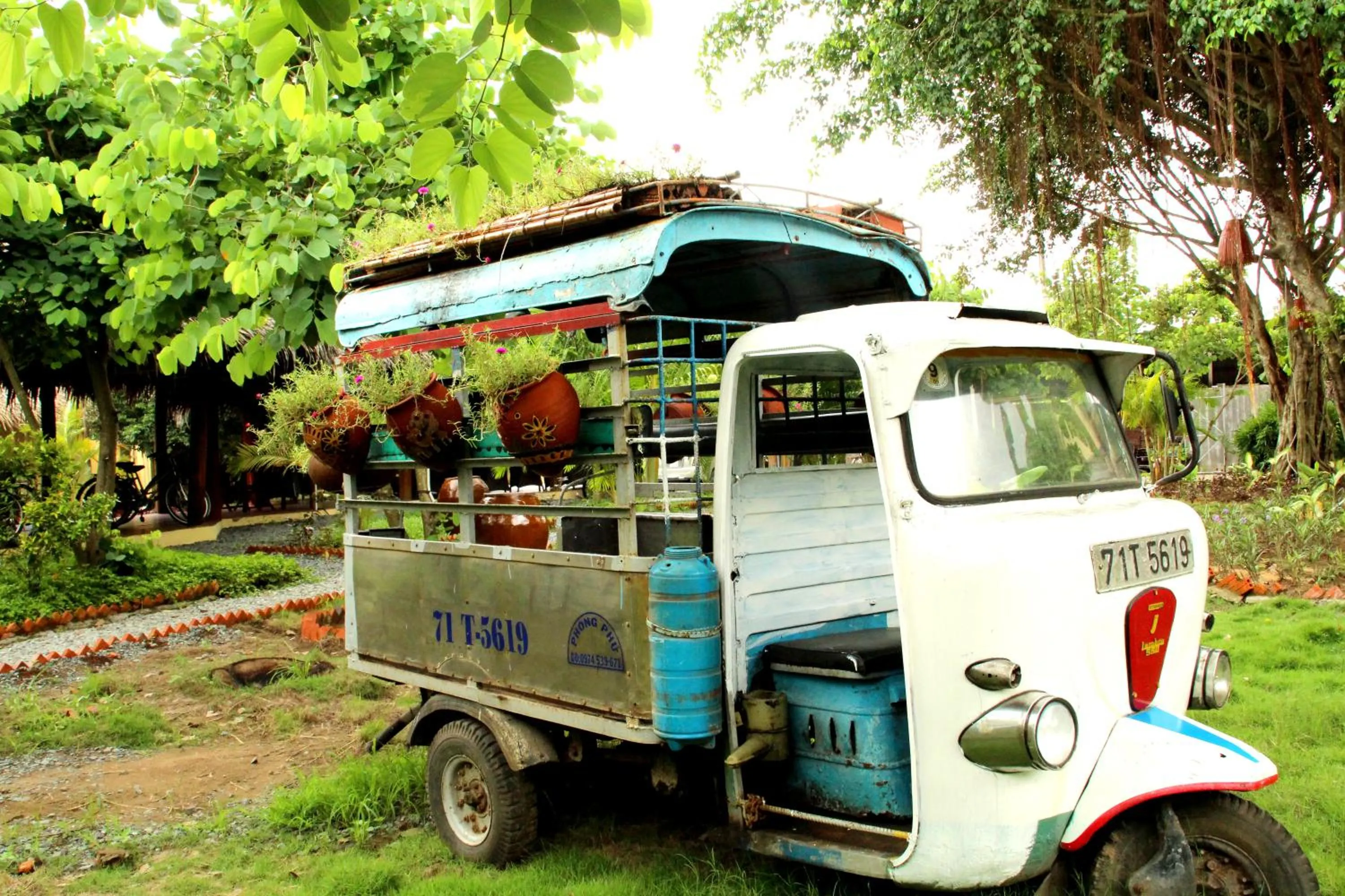 Garden in Mango Home Riverside Eco - Resort