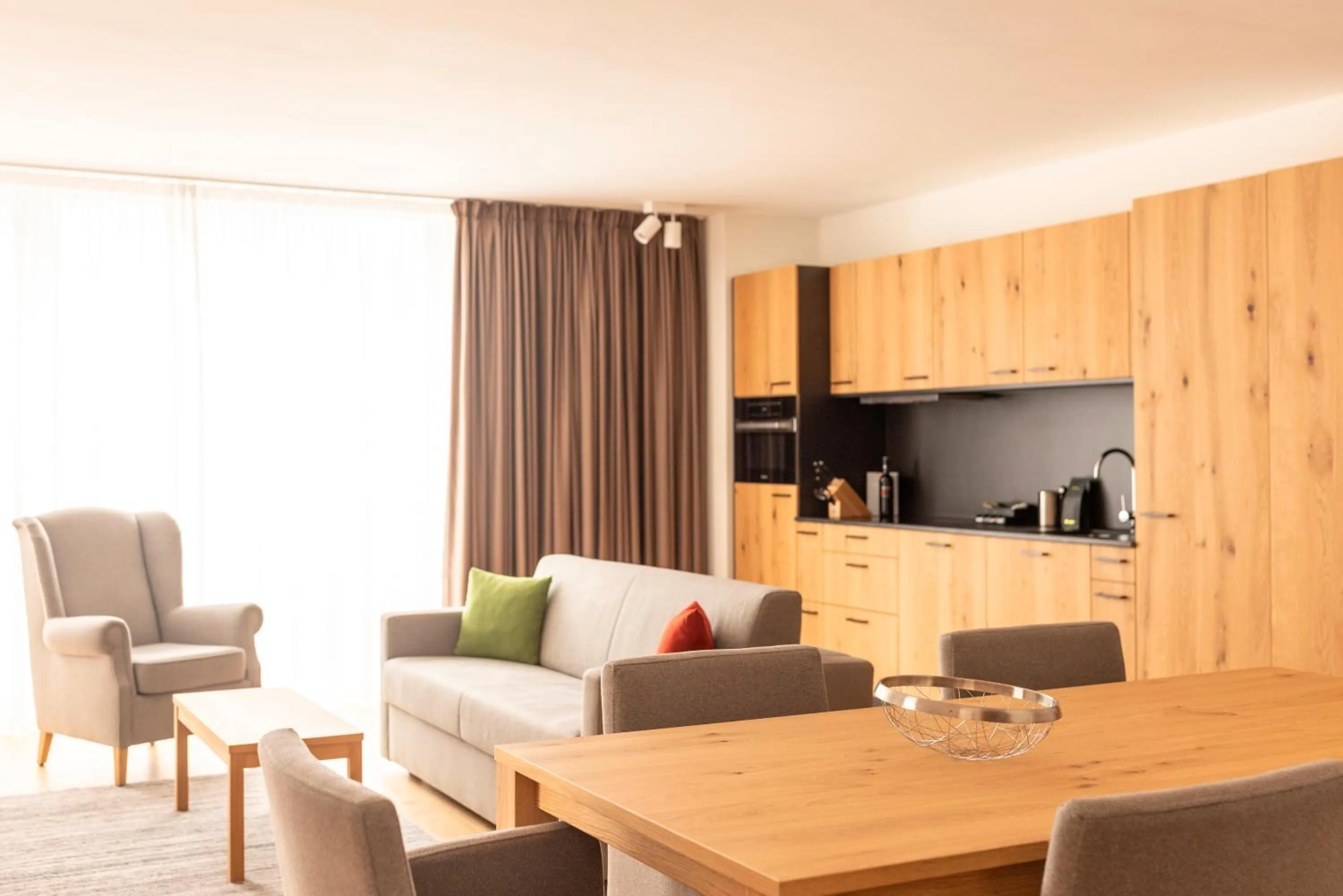 Executive Apartment (3 Bedrooms) with Balcony in All-Suite Resort Fieberbrunn inkl Aubad-Eintritt