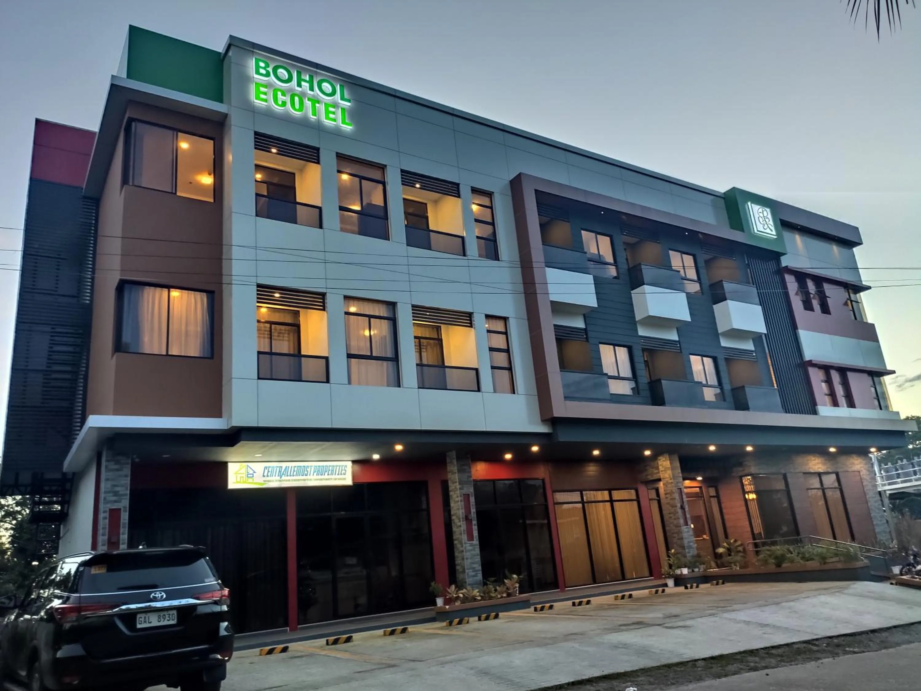 Property building in Bohol Ecotel