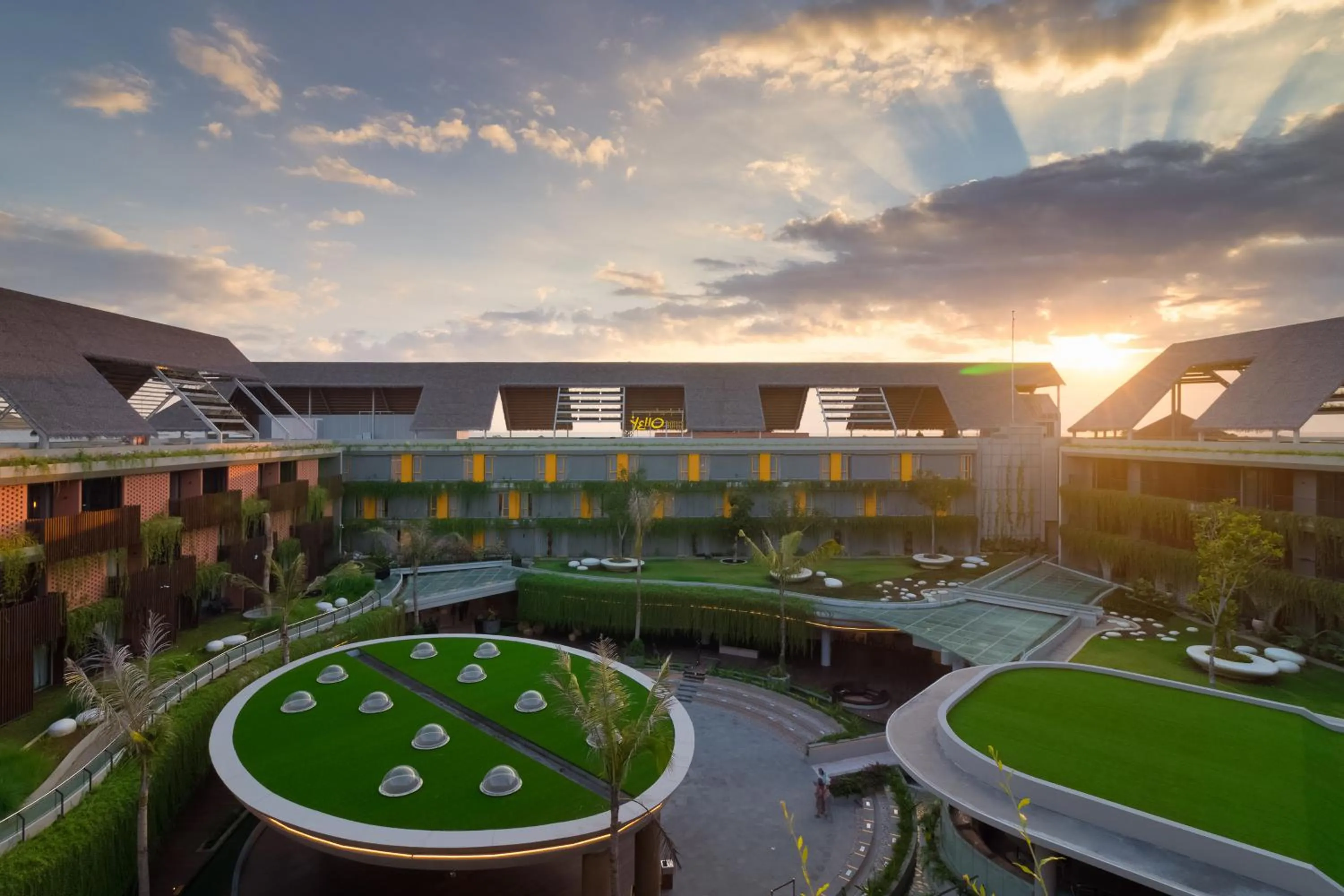 Property building in YELLO Hotel Kuta Beachwalk Bali