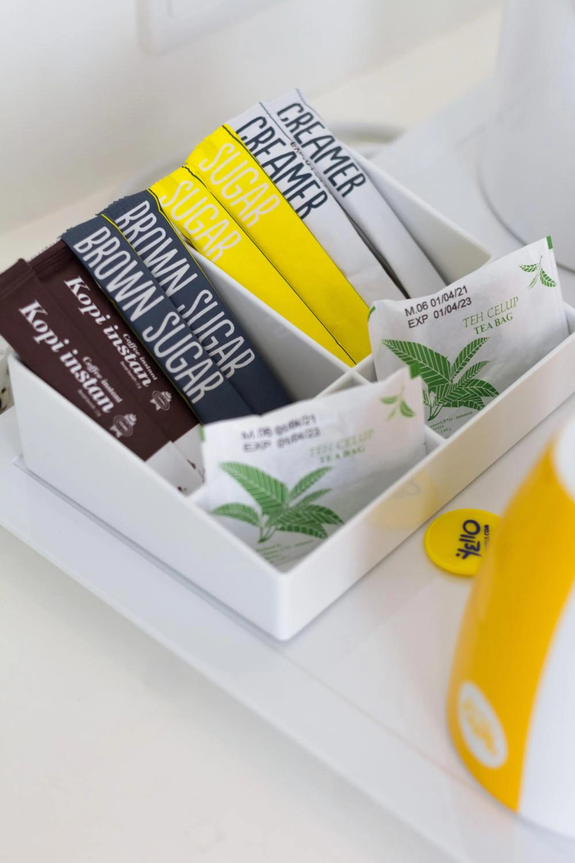 Coffee/tea facilities in YELLO Hotel Kuta Beachwalk Bali