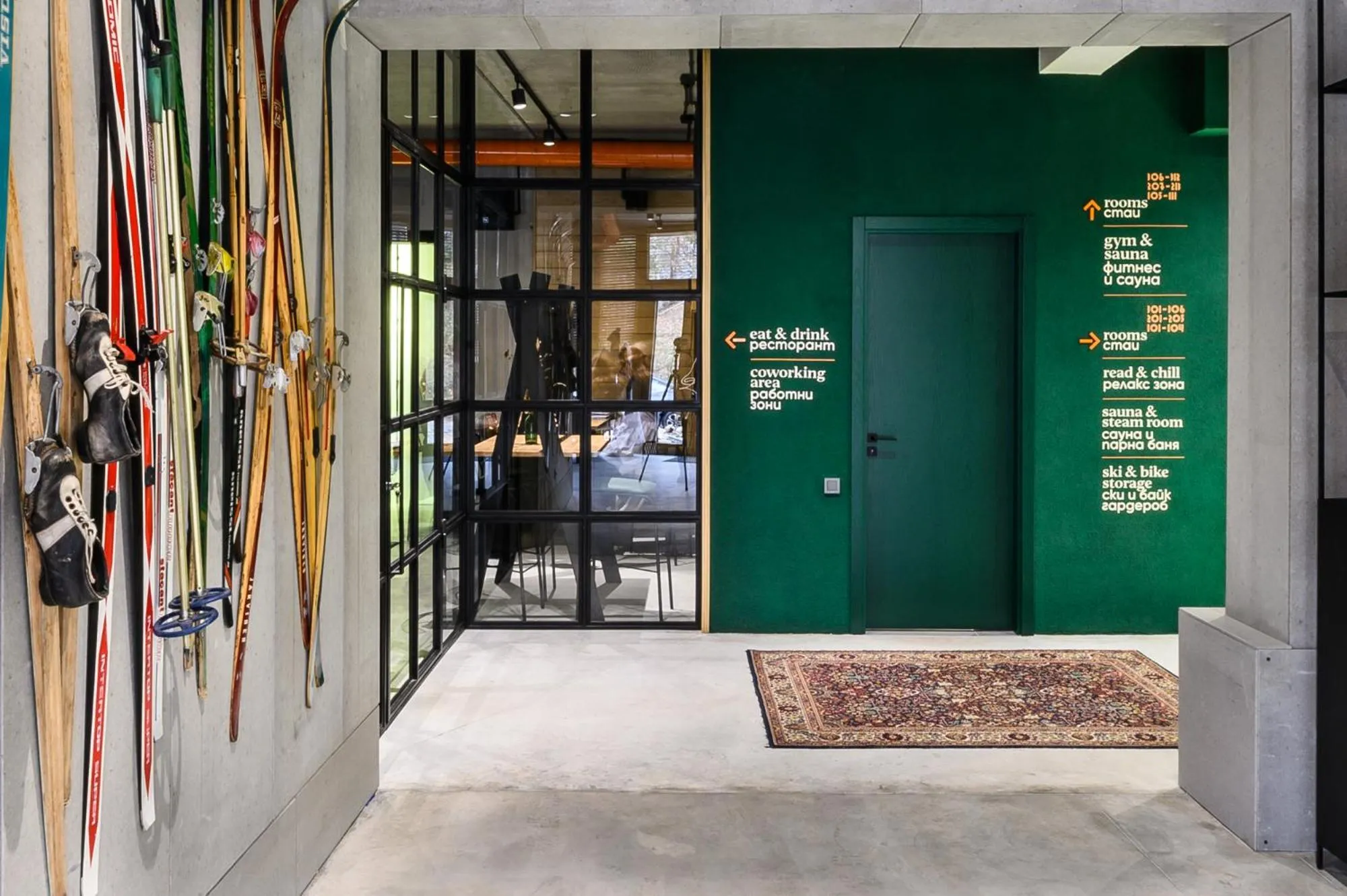 Lobby or reception in Hotel COTA1110