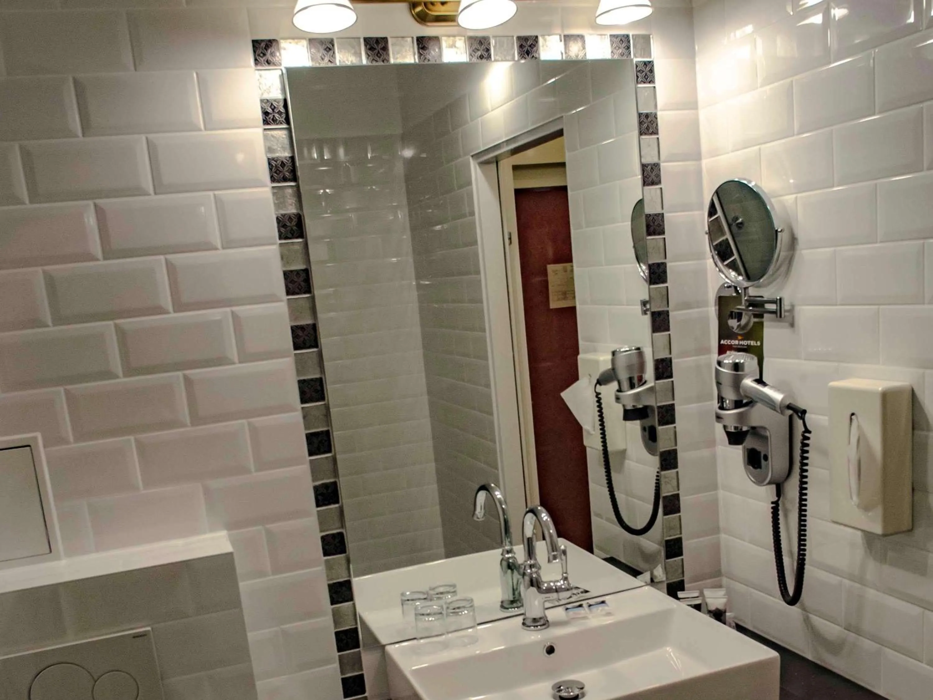 Photo of the whole room in Hotel Secession an der Oper