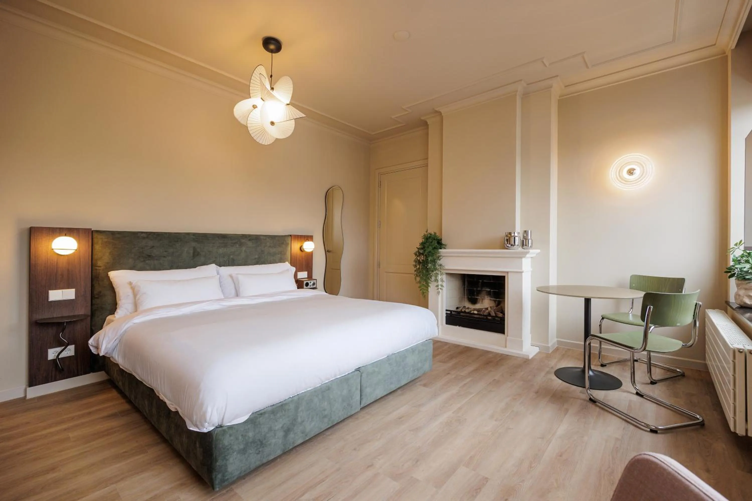 Bed in Boutique Hotel Jeroen