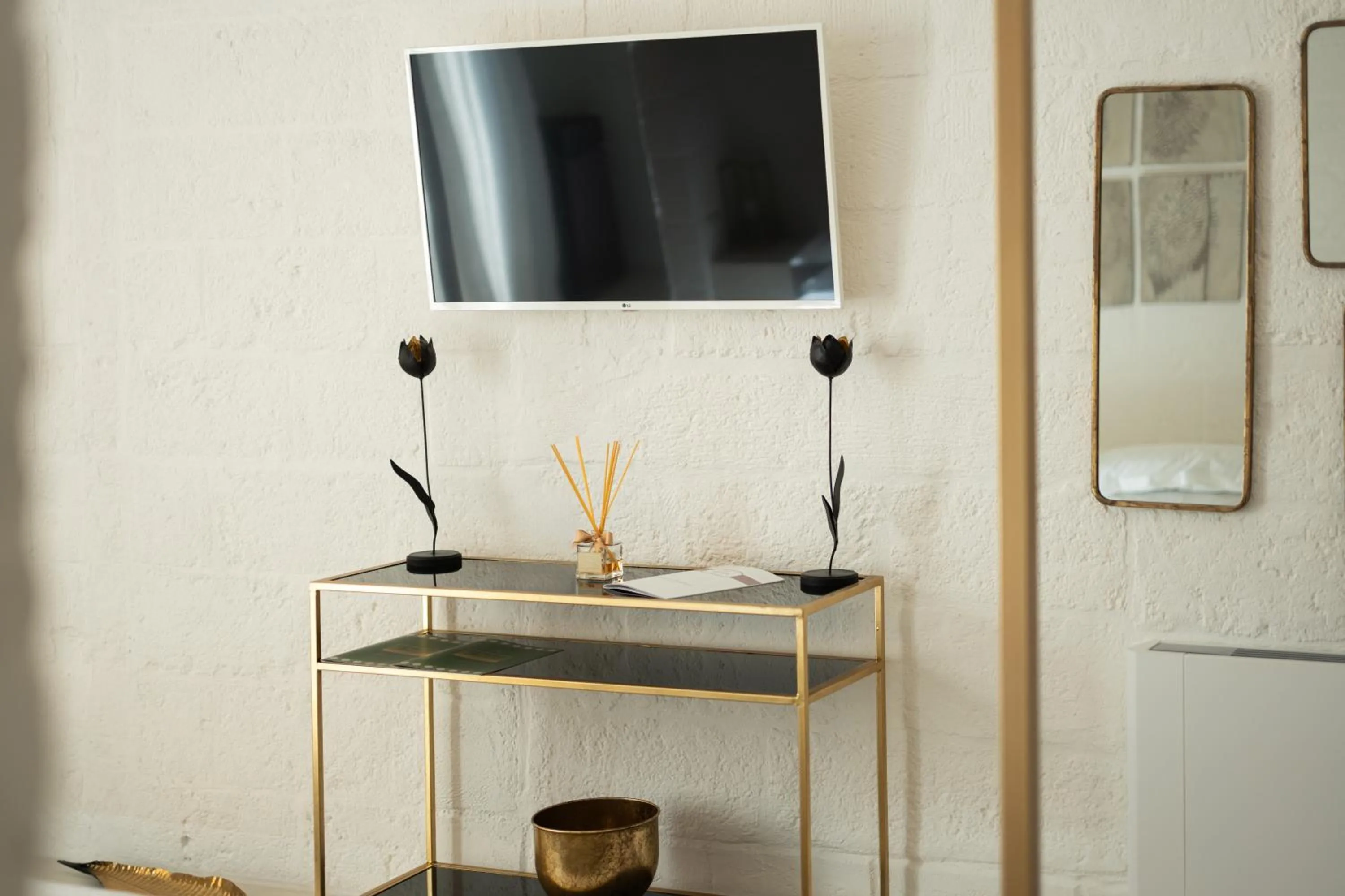 TV and multimedia in AL PALAZZO La Dimora by Apulia Hospitality