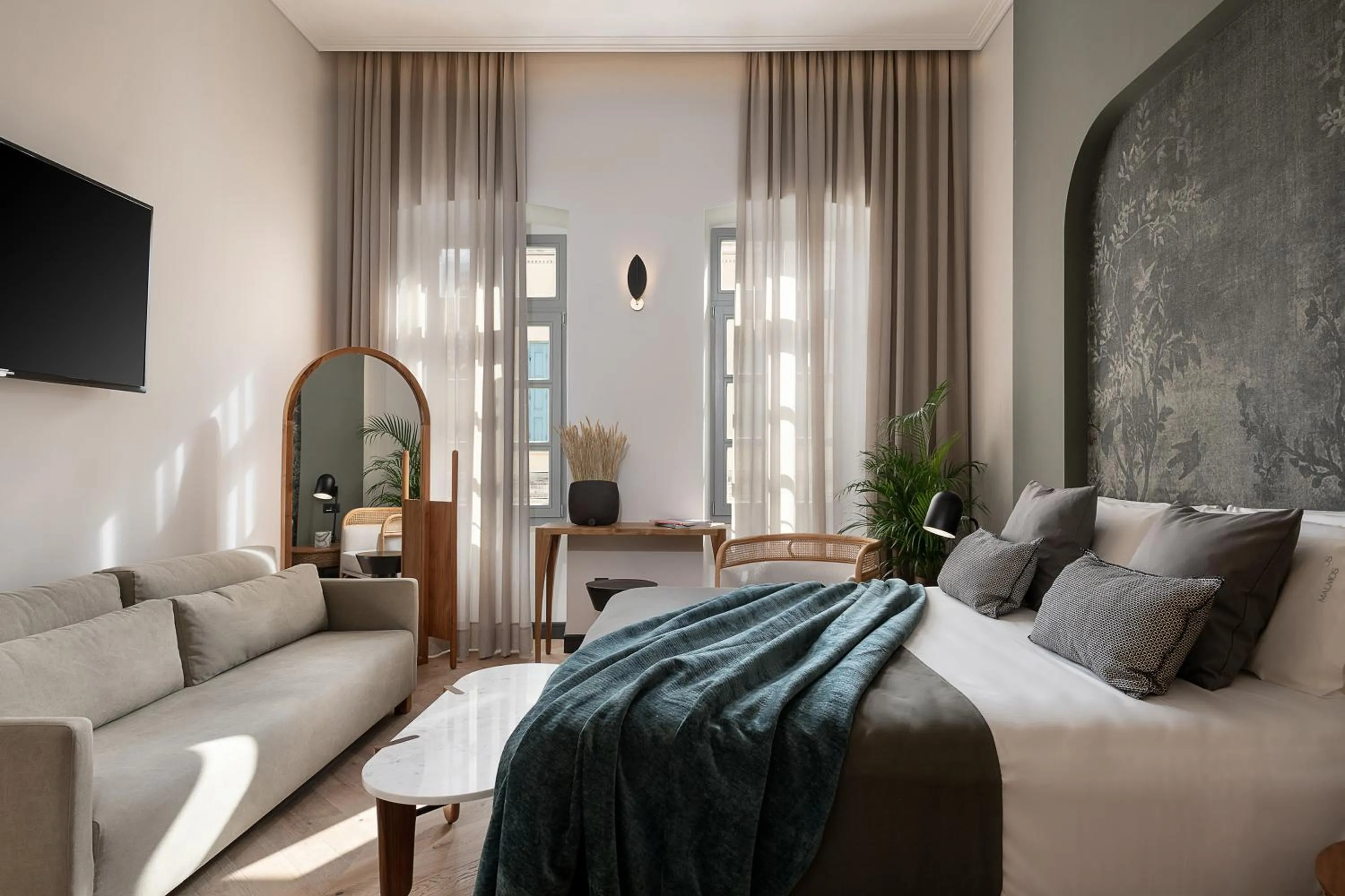 Photo of the whole room, Bed in Malmo Historic Hotel