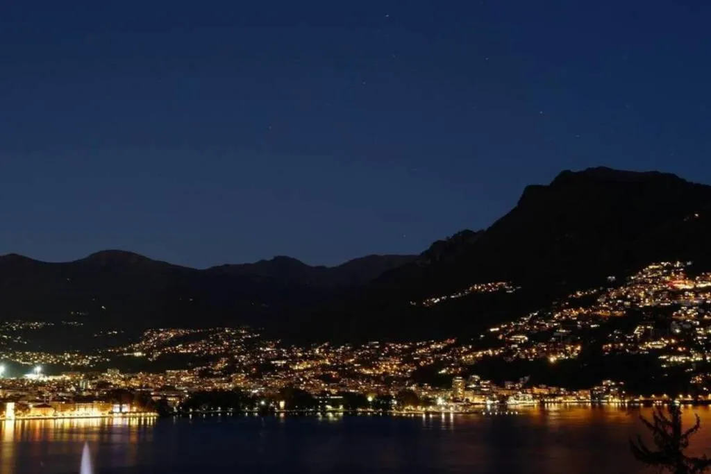 FLAT WITH AMAZING VIEW OVER THE GULF OF LUGANO
