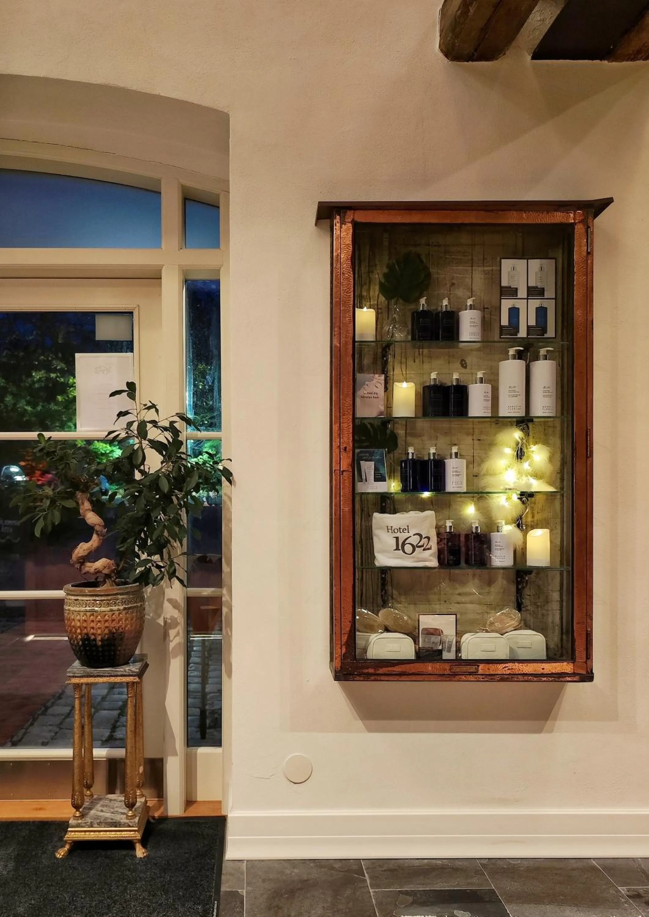 Lobby or reception in Hotel 1622 - Spa, Hotell & Konferens