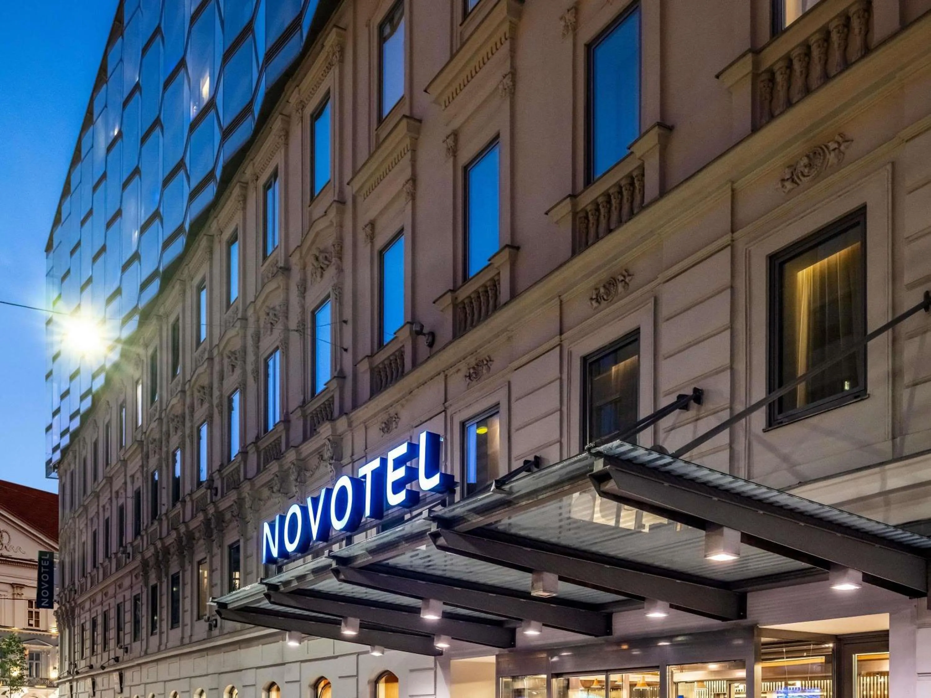 Property building in Novotel Wien City