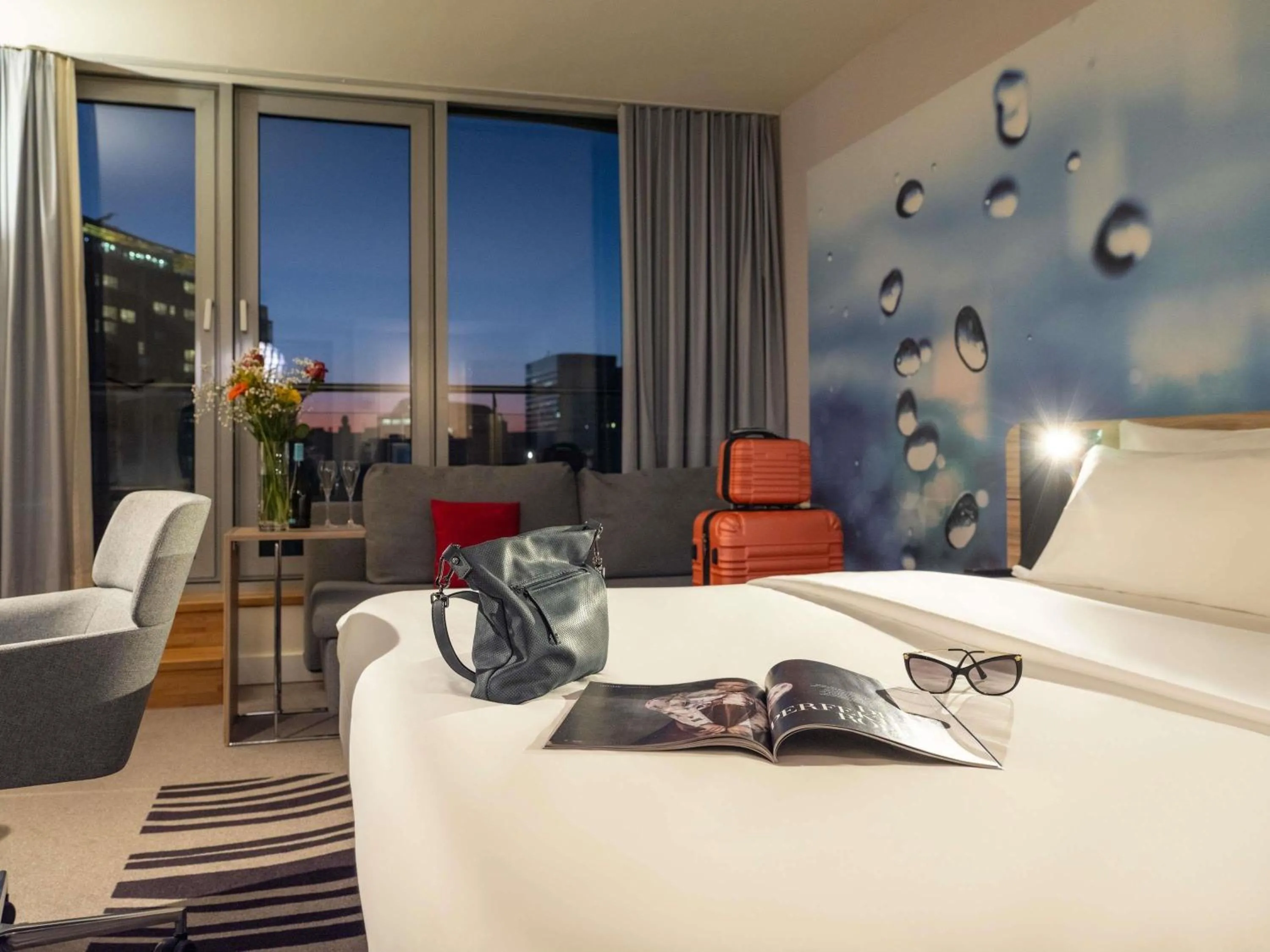 Bedroom in Novotel Wien City