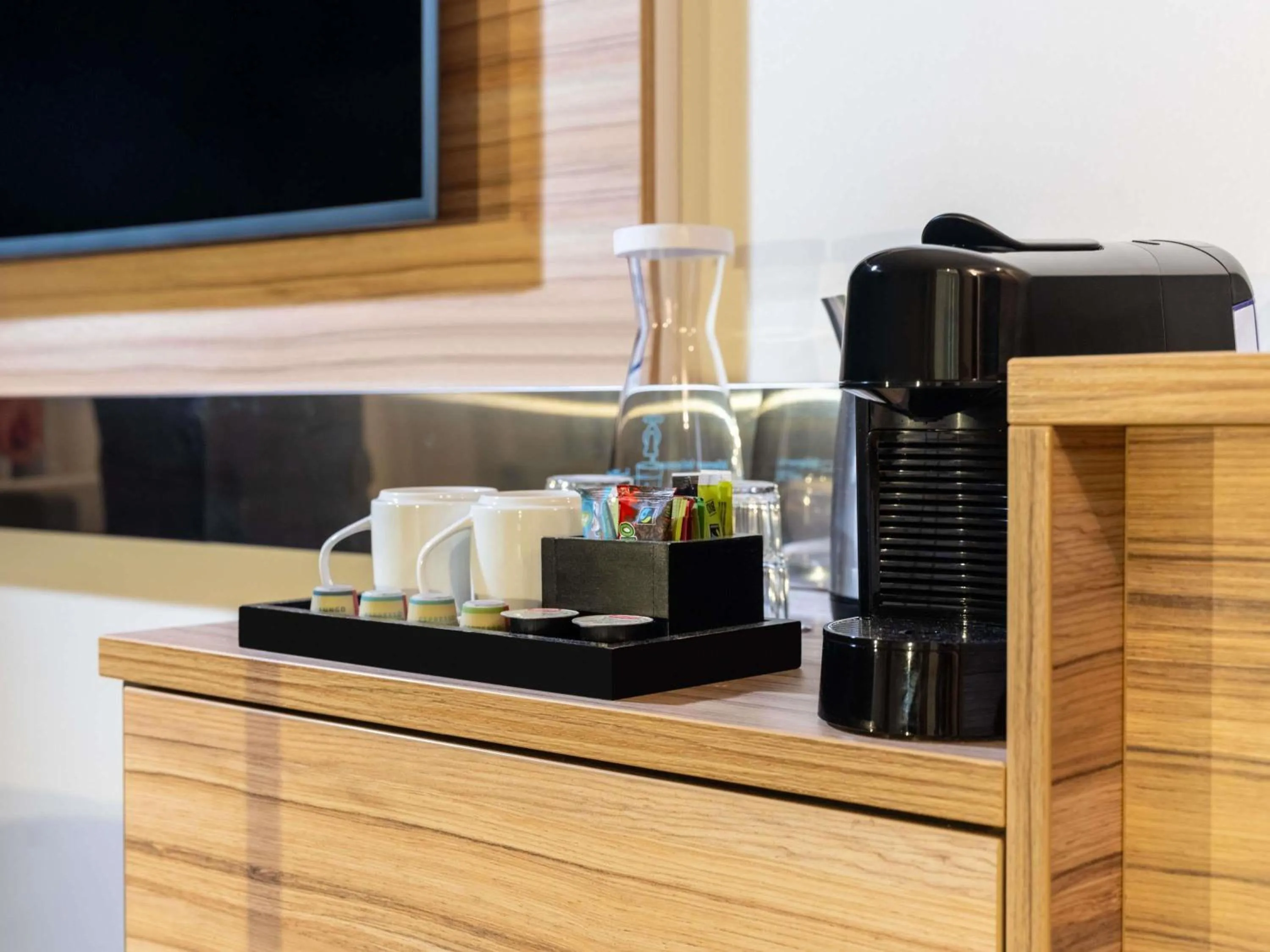 Bedroom in Novotel Wien City