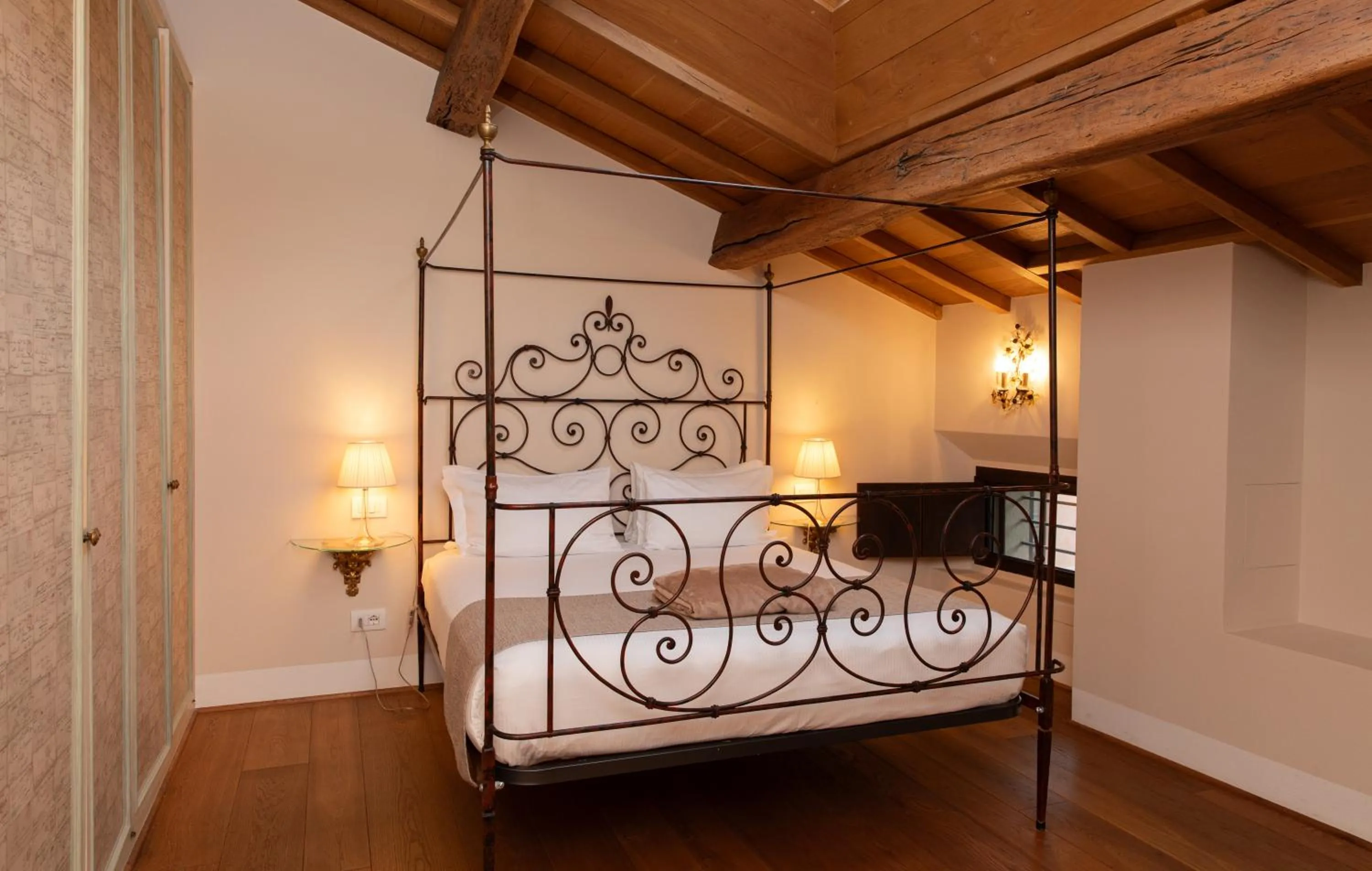 Bed in Casa Gugù Room & Breakfast