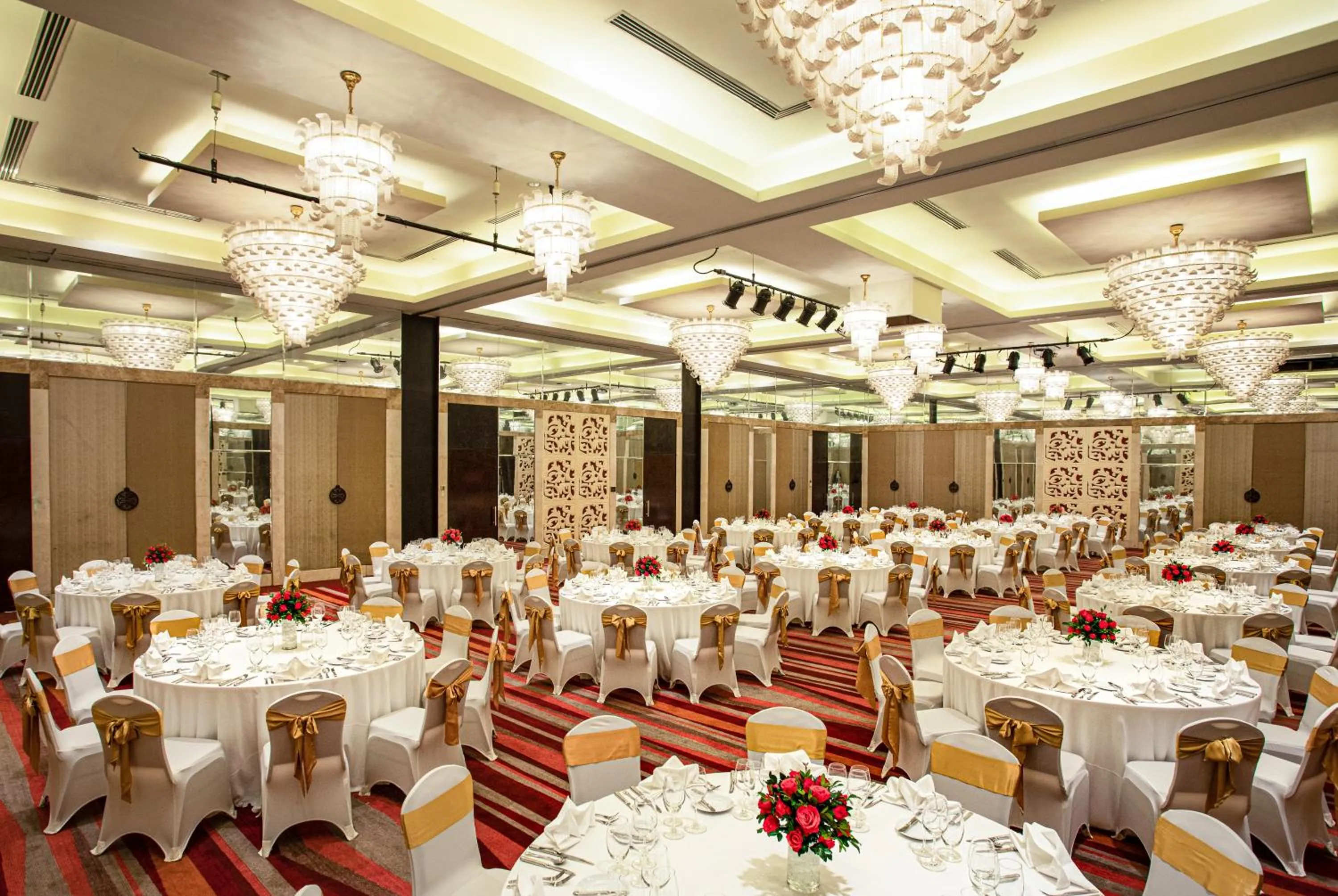 Meeting/conference room in InterContinental Hanoi Westlake by IHG