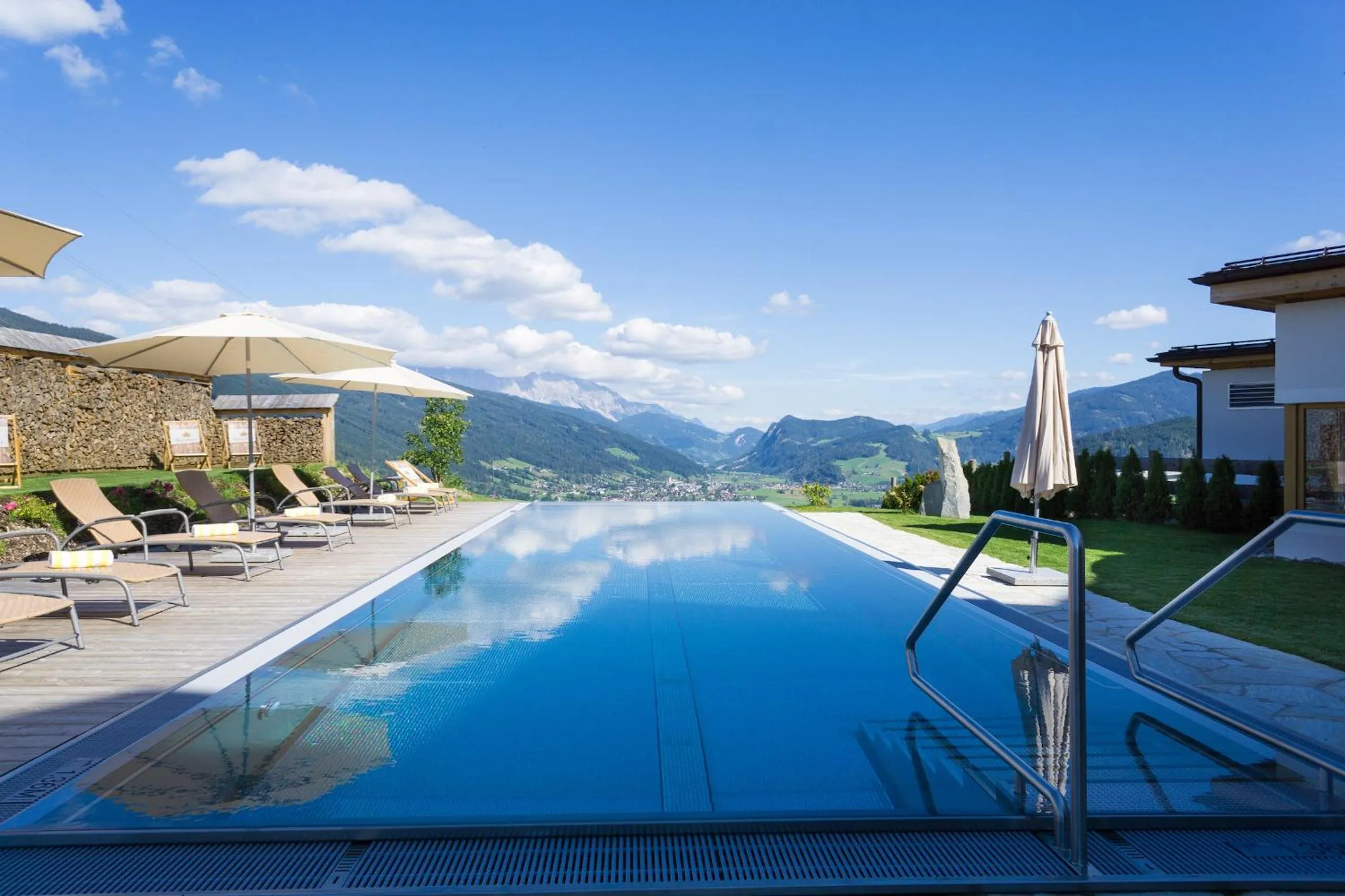 Swimming pool in Hotel Winterbauer