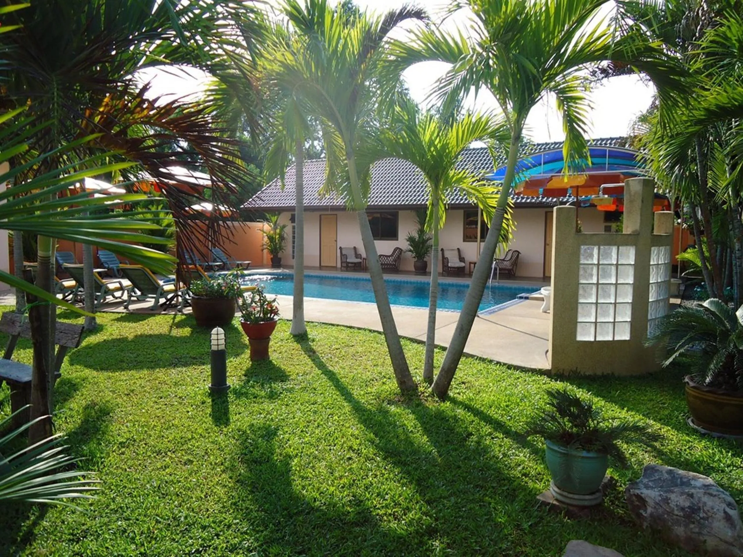 Garden in Lonops Gay Paradise