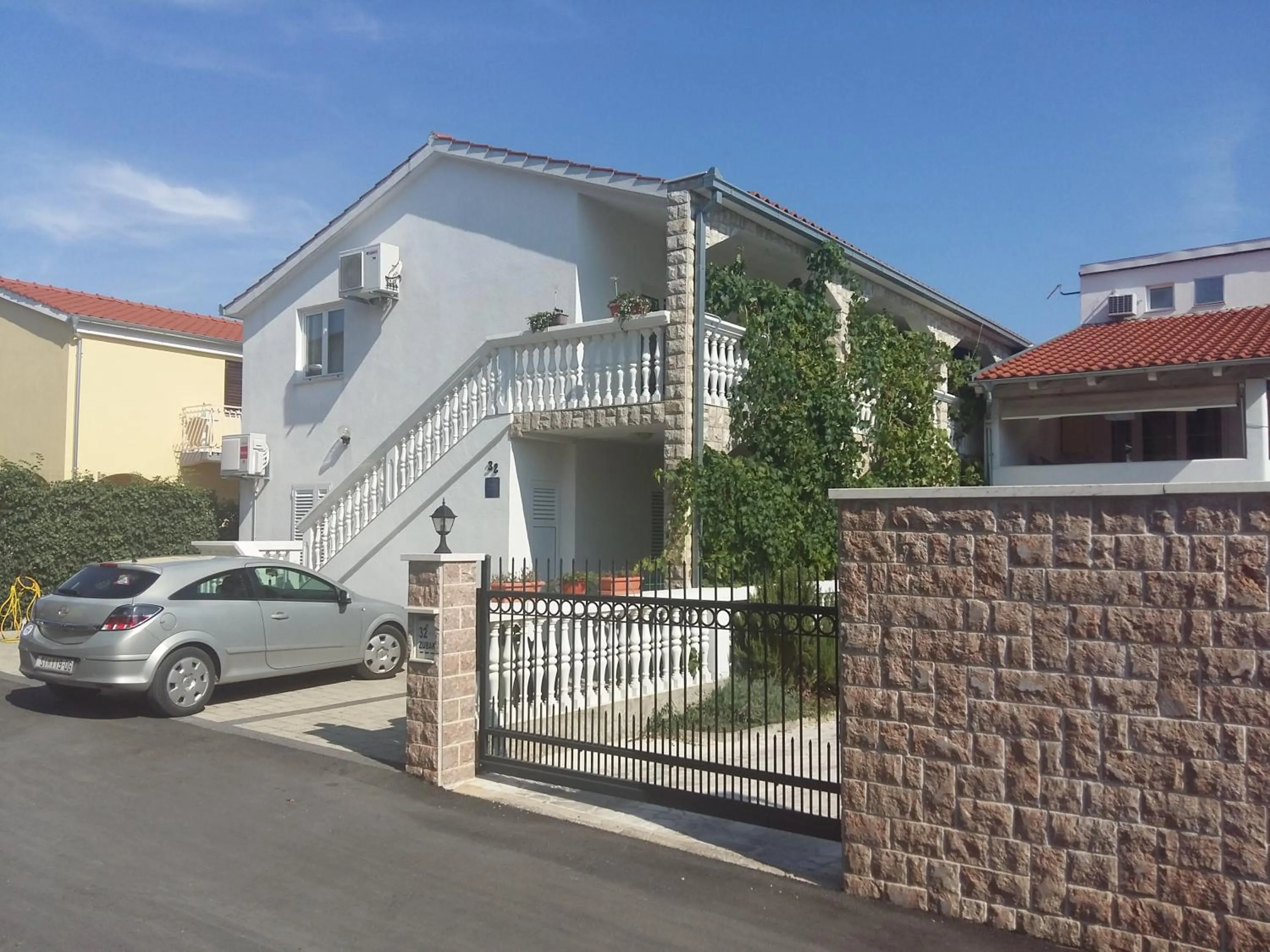 Apartments Anton