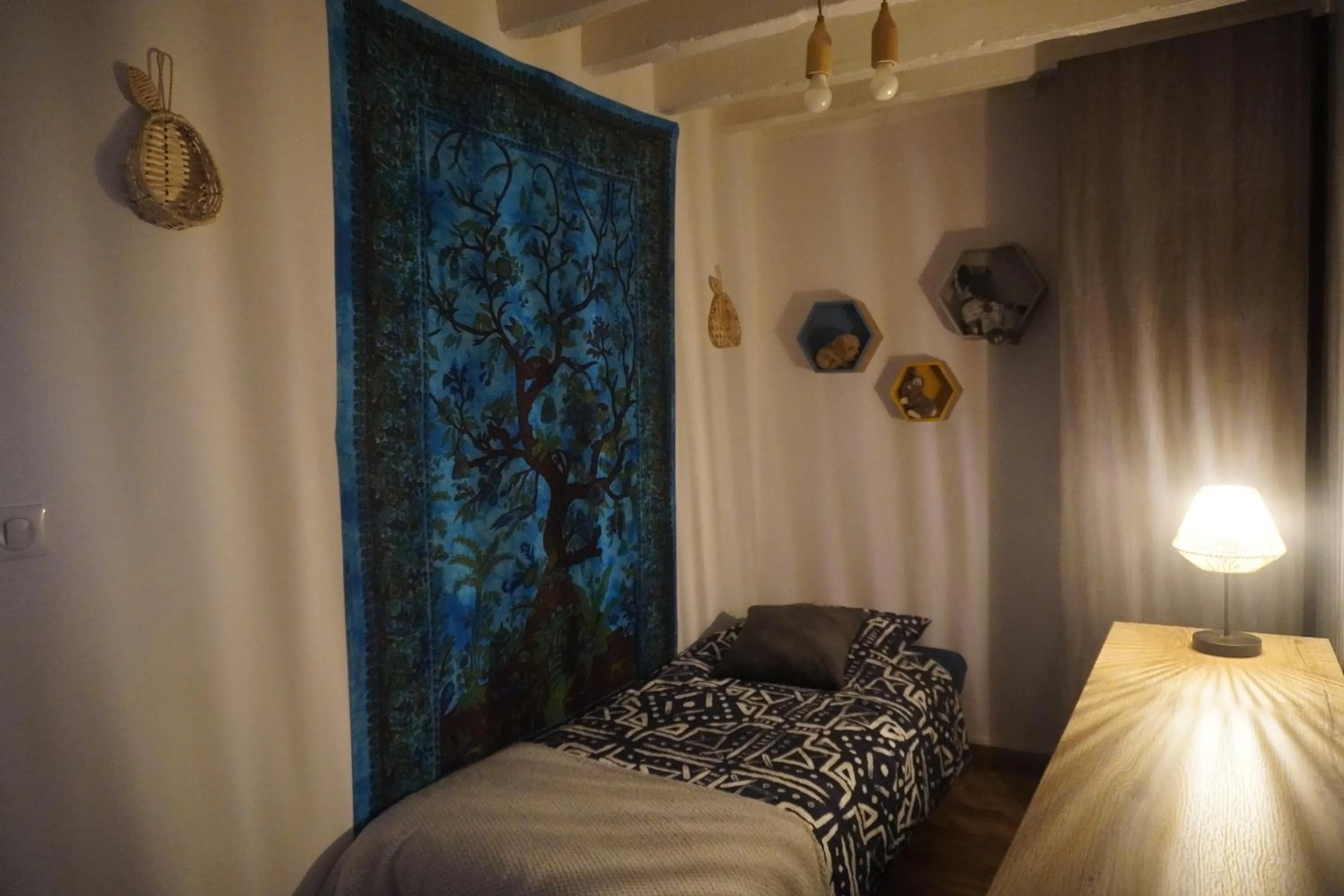 Bedroom, Bed in Le Domaine du Moulin 28 proche Chartres