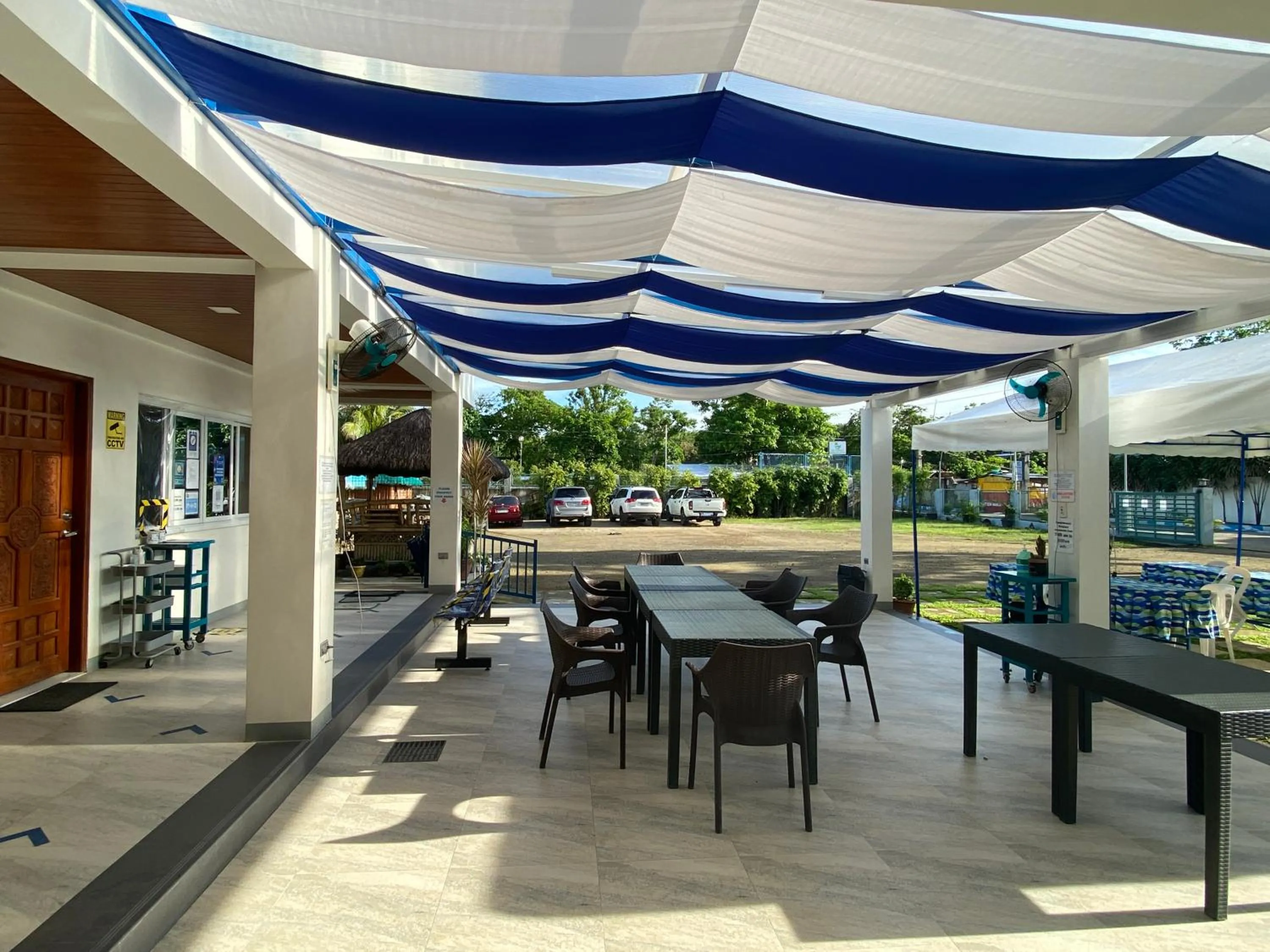 Patio in Hip Nautic Beach Resort powered by Cocotel