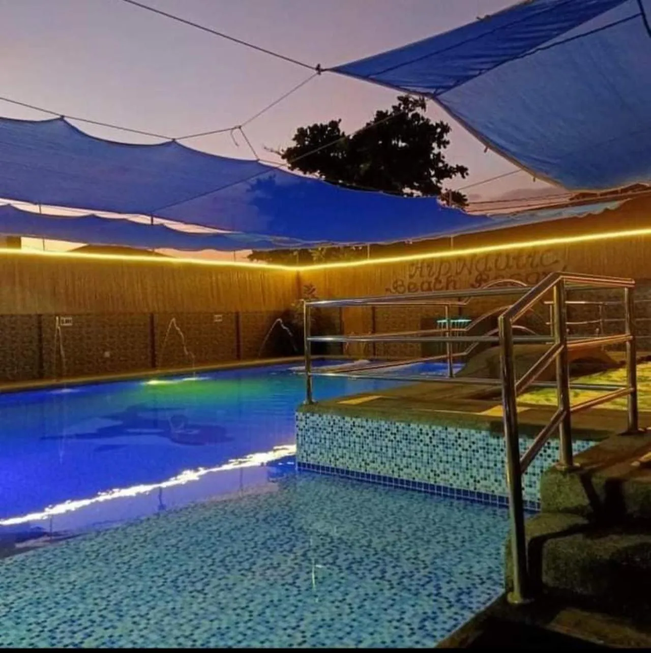 Swimming pool in Hip Nautic Beach Resort powered by Cocotel