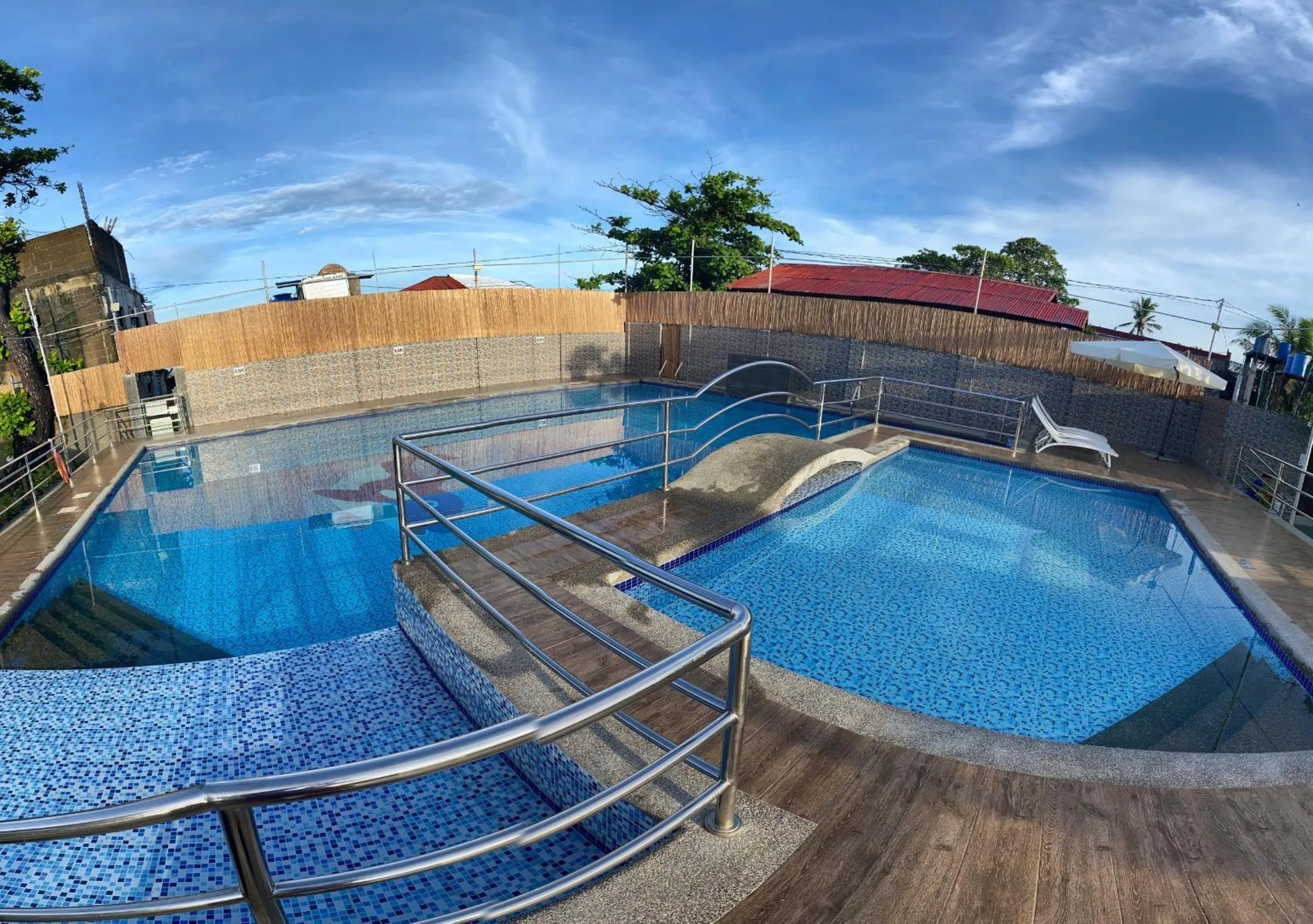 Swimming pool in Hip Nautic Beach Resort powered by Cocotel