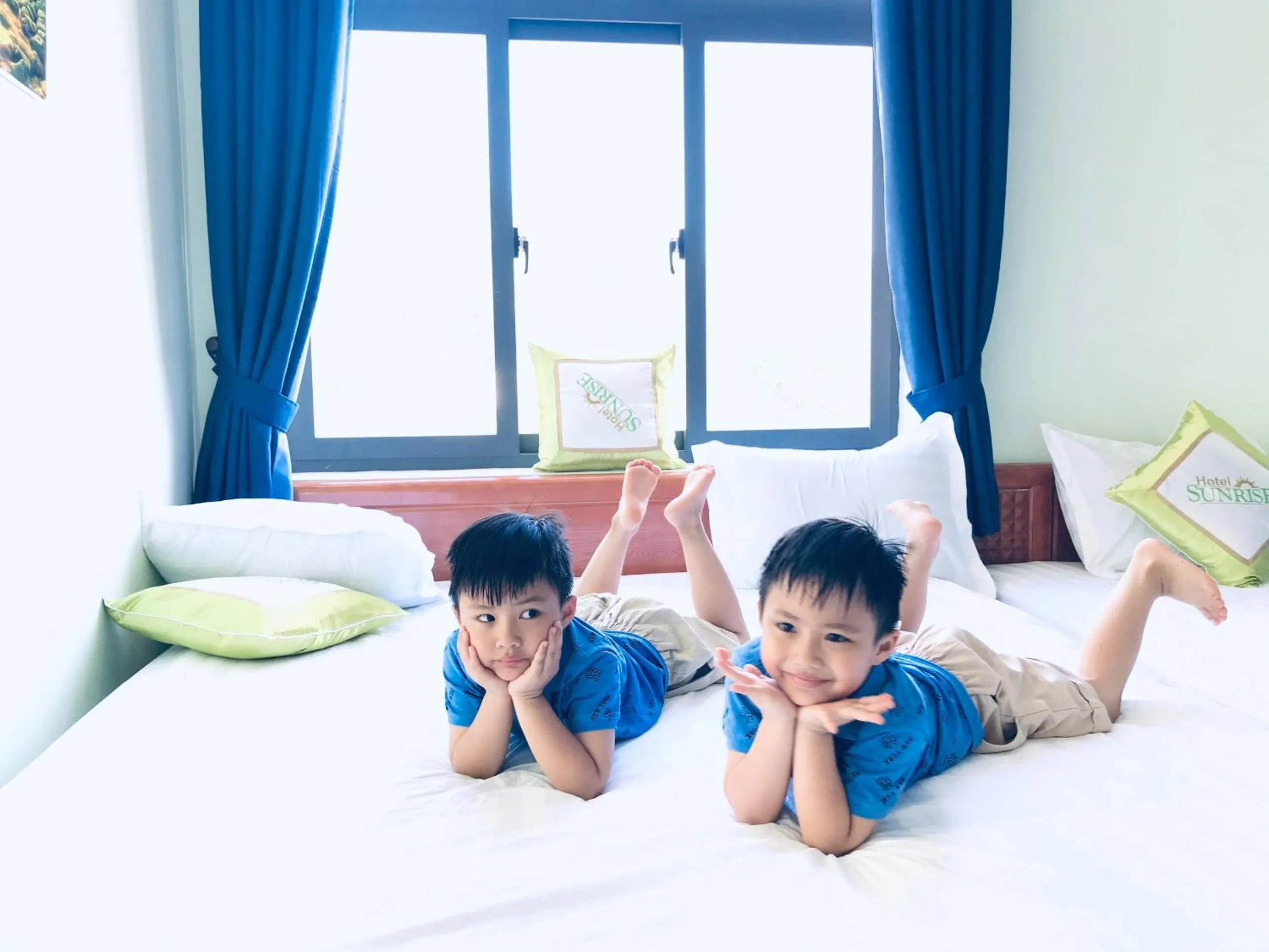 Family, Bed in SUNRISE HOTEL