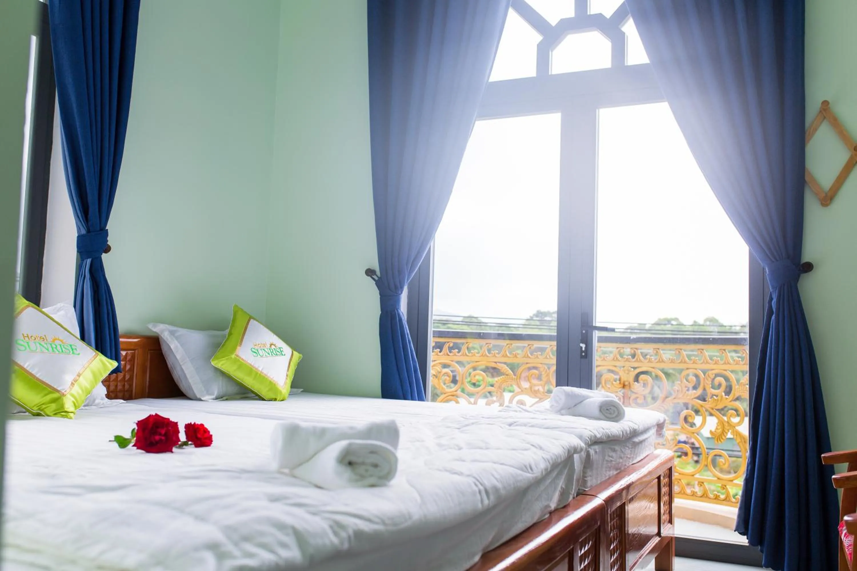 Bedroom, Bed in SUNRISE HOTEL