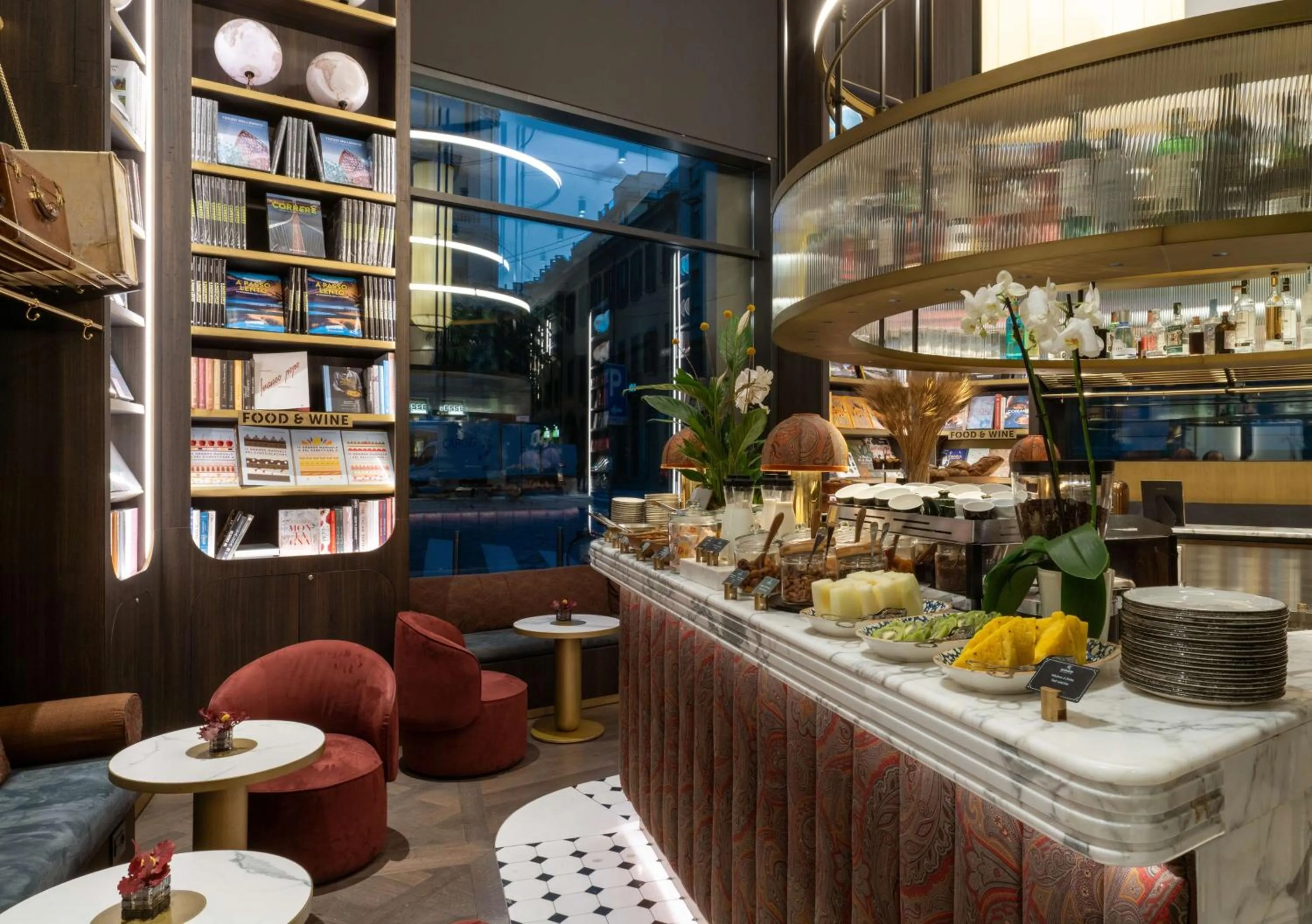 Restaurant/places to eat in Palazzo Touring Club Milan, A Radisson Collection Hotel