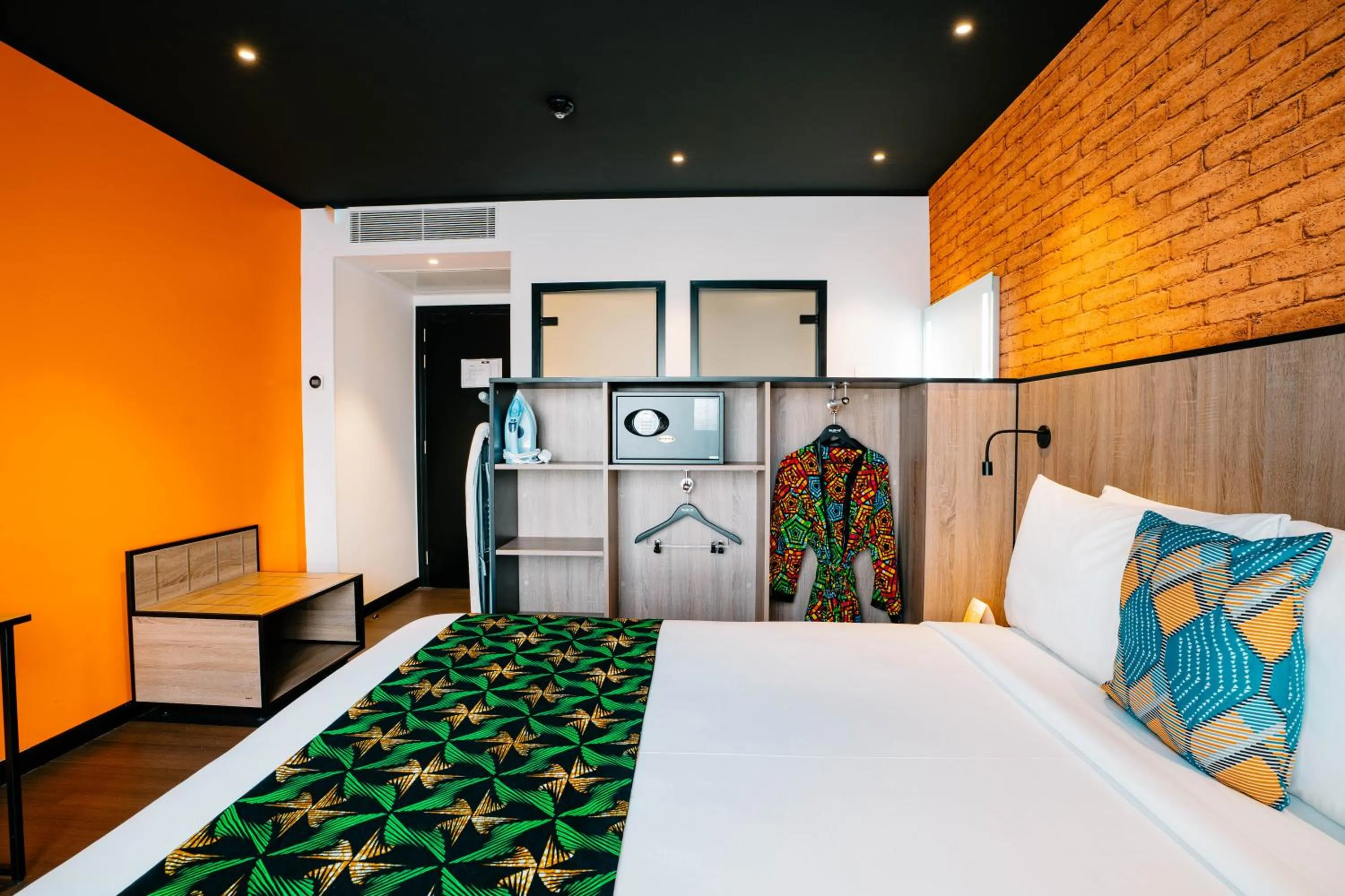 Bed in ONOMO Hotel Kampala