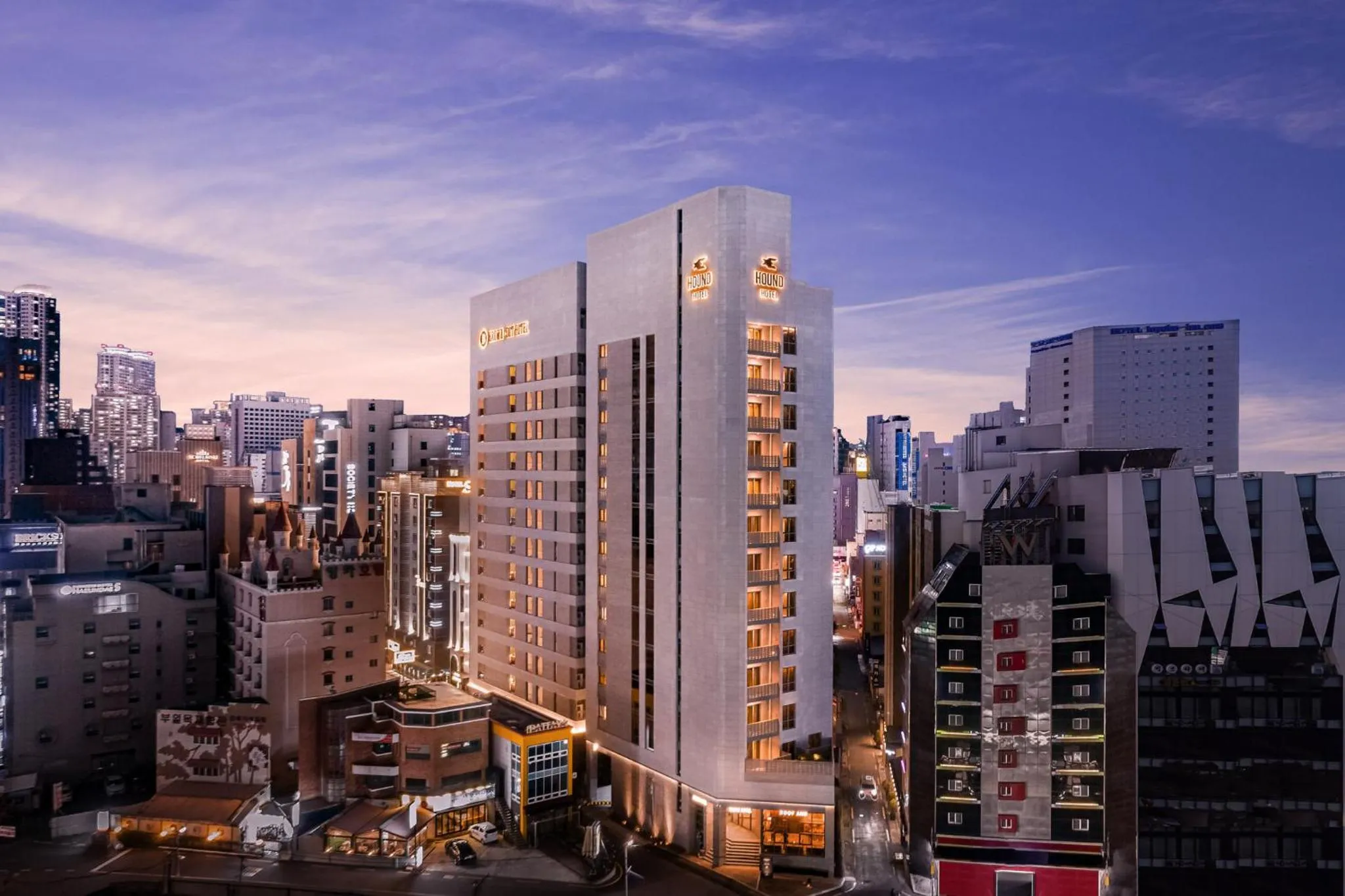 Property building in Hound Hotel Haeundae Signature