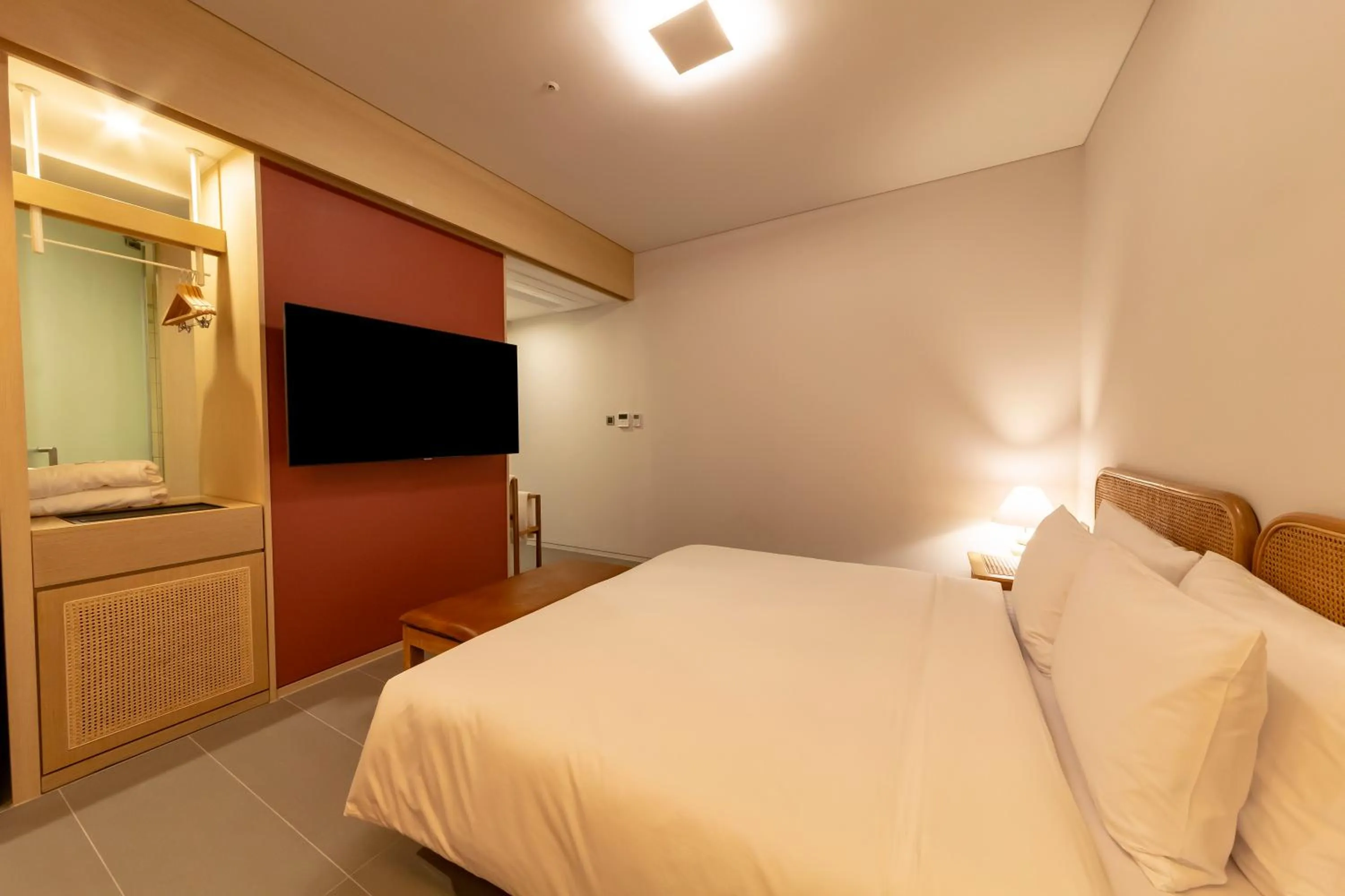 Bedroom, Bed in Hound Hotel Haeundae Signature