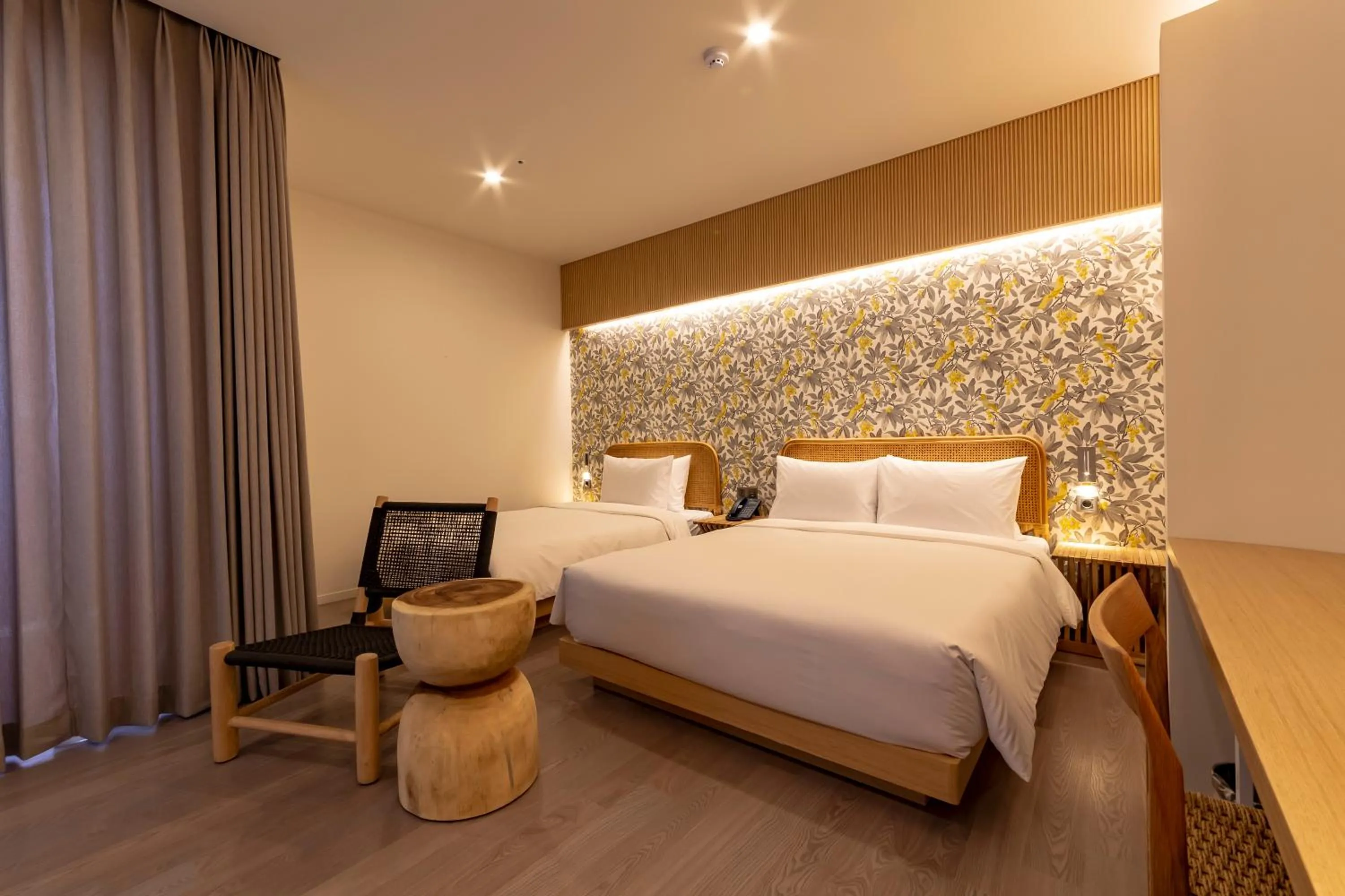 Bedroom, Bed in Hound Garden&Terrace Hotel