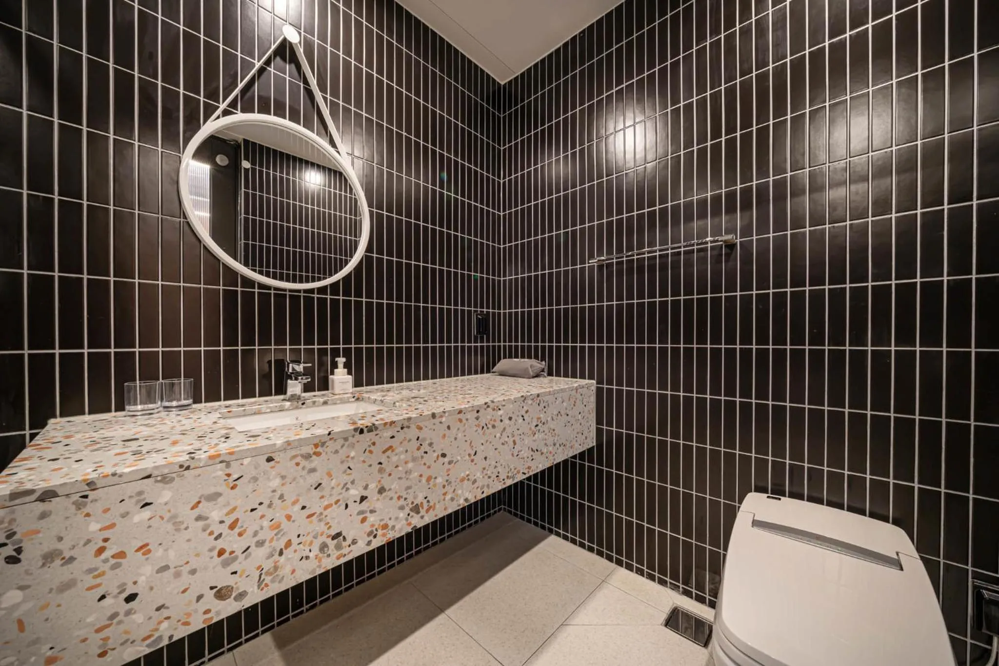 Hound Garden&Terrace Hotel