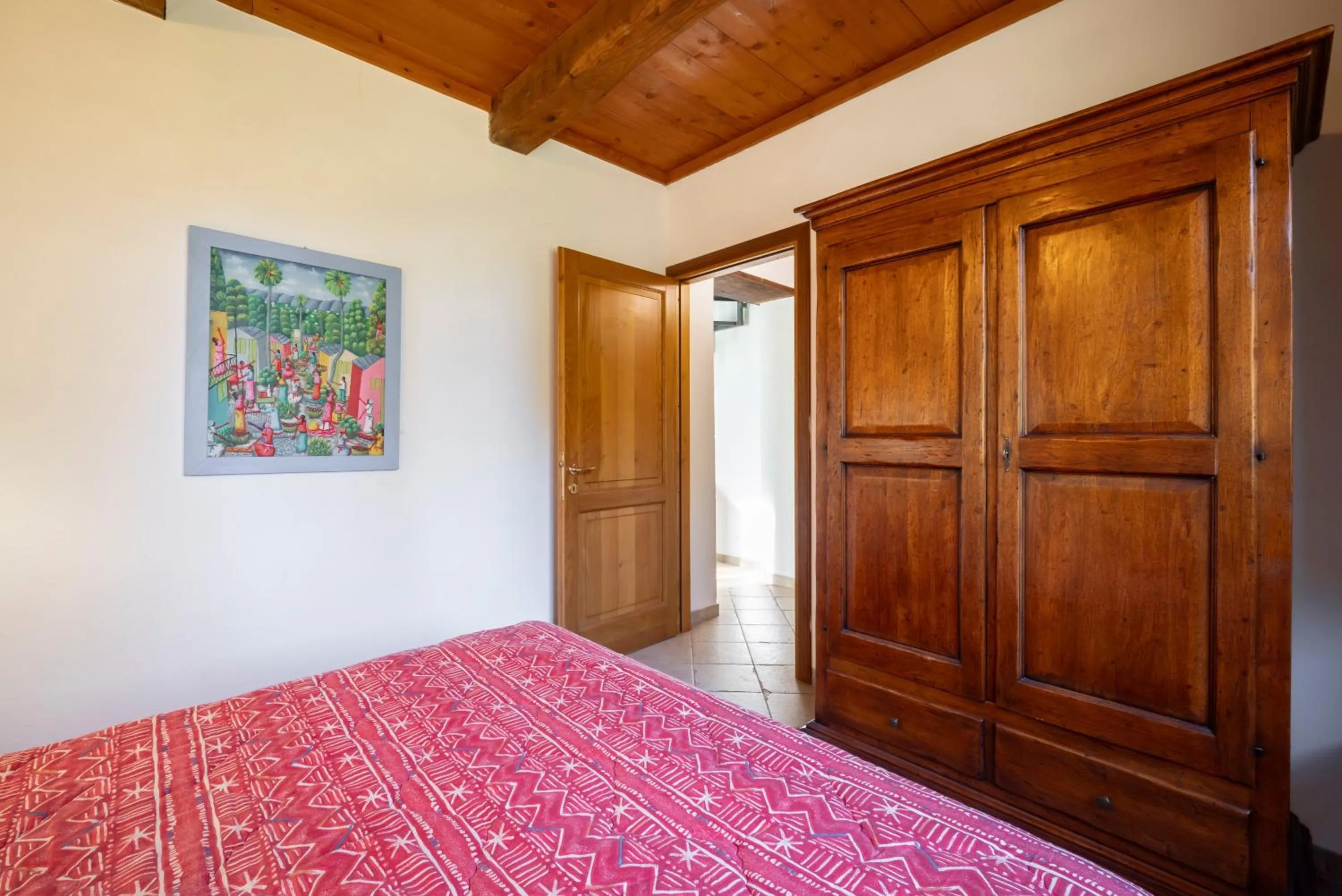 wardrobe, Bed in Relais Il Ciliegio