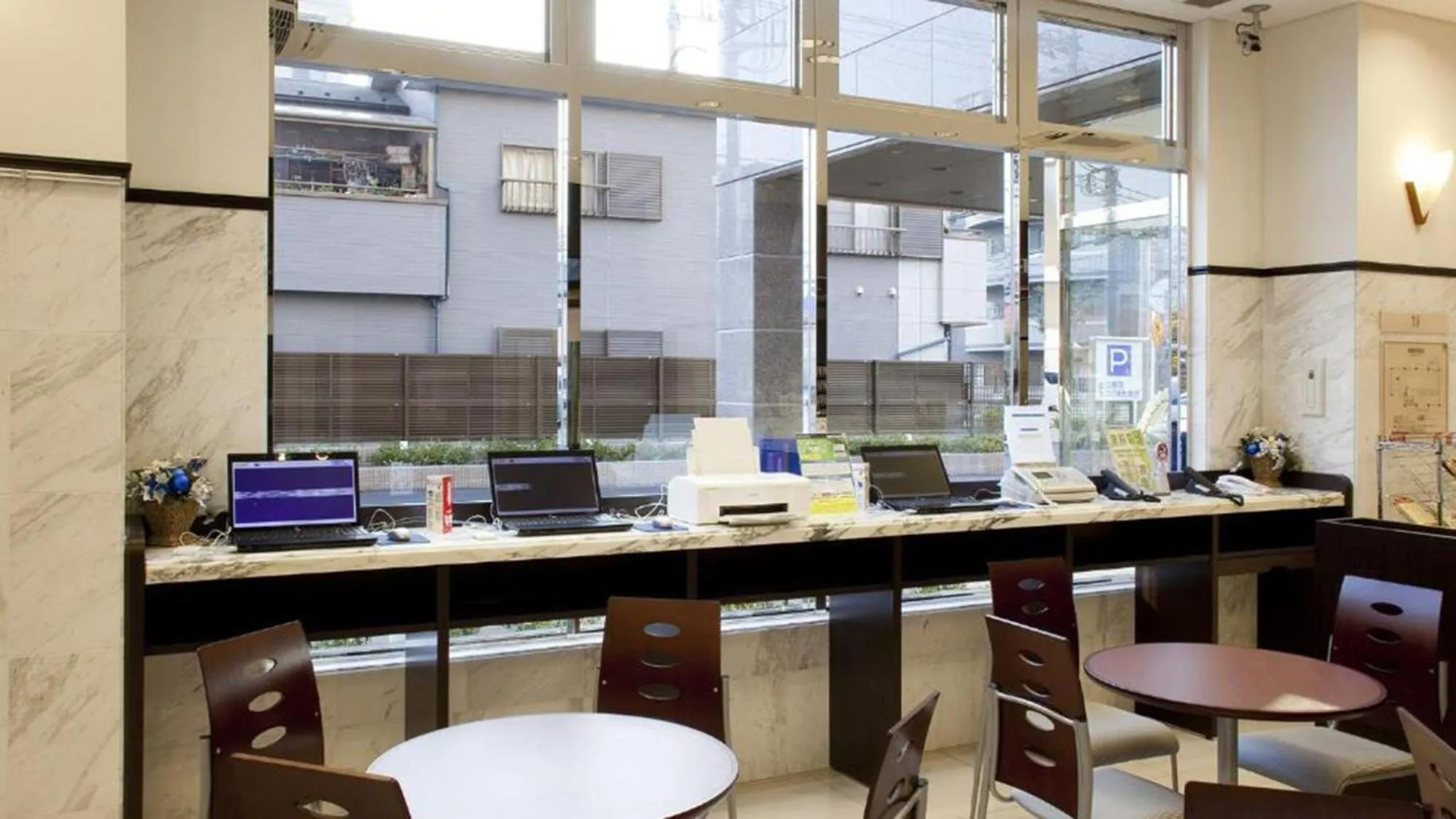 Lobby or reception in Toyoko Inn Yokohama-sen Fuchinobe-eki Minami-guchi