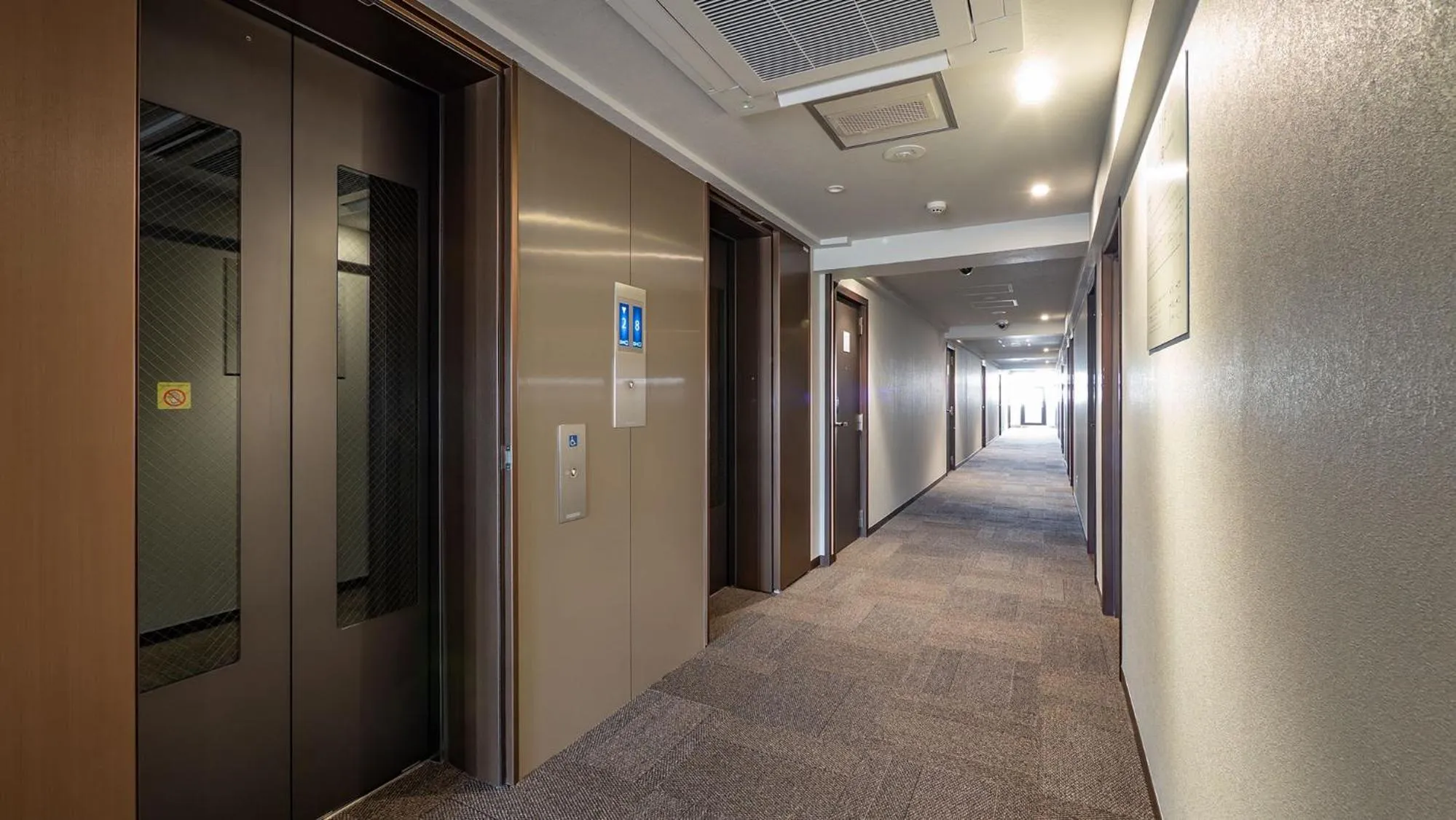 elevator in Toyoko Inn Sendai Higashi-guchi No.1