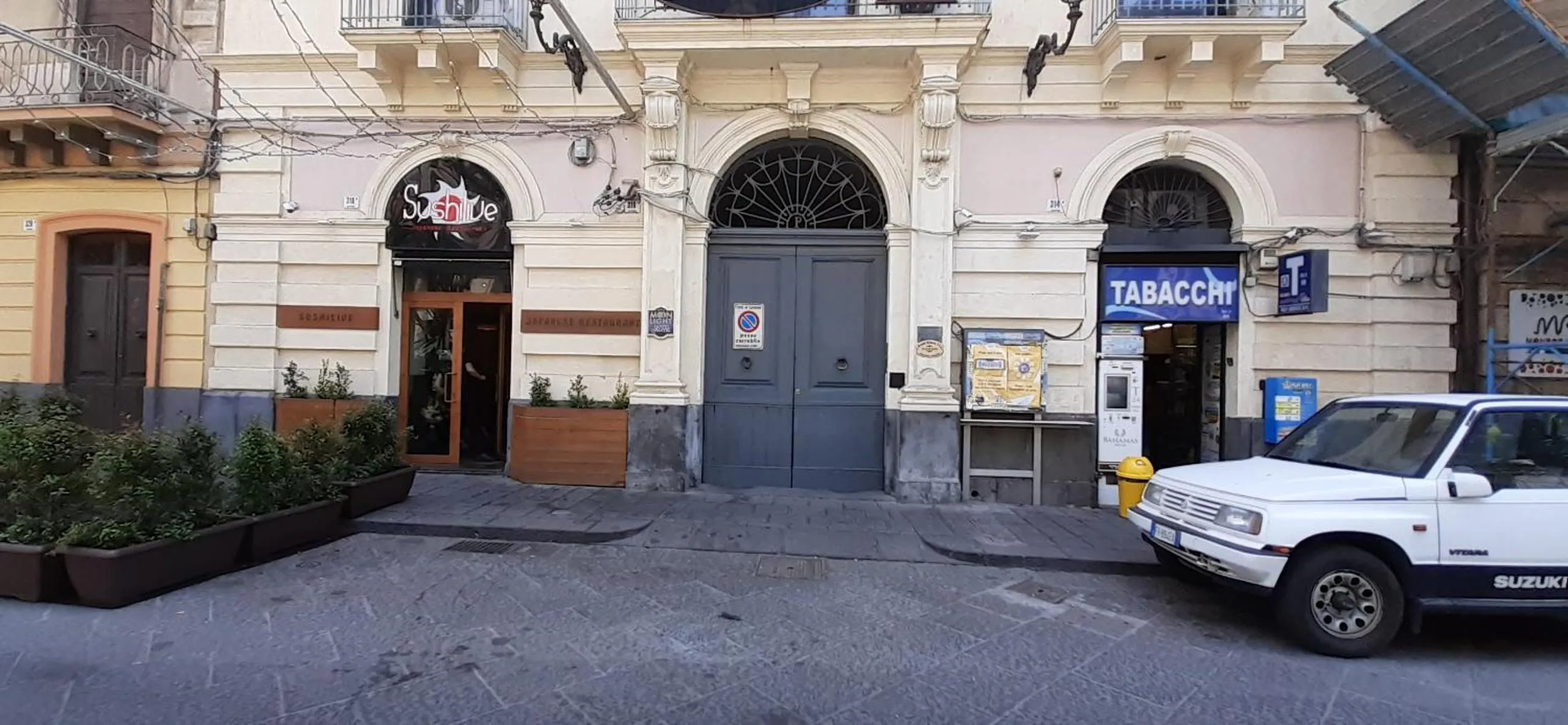 Property building in Hotel Etnea