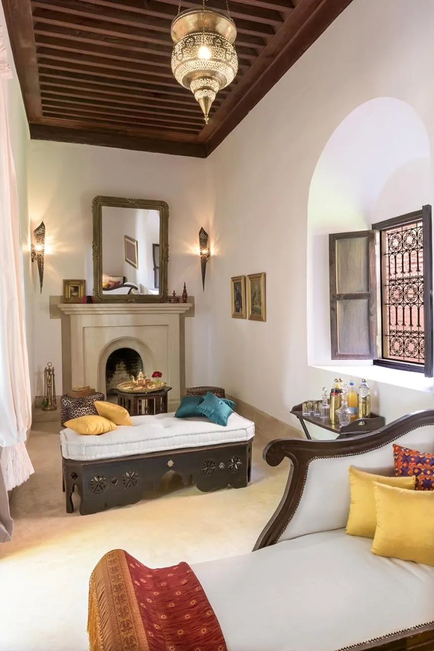 Living room, Bed in Riad Hayati