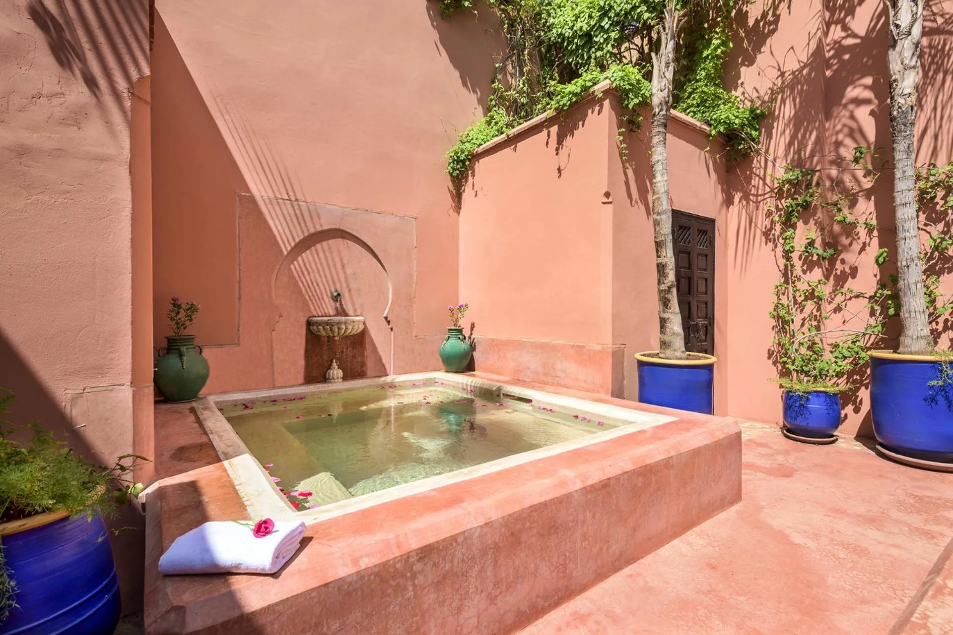Hot Tub in Riad Hayati