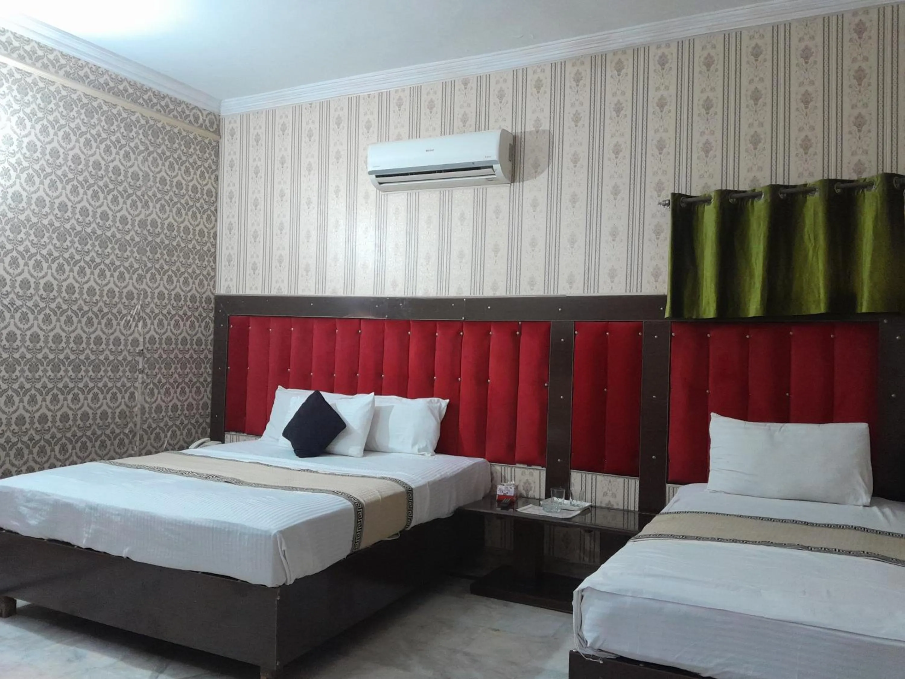 Bedroom, Bed in Hotel Tulip INN Faisal Town