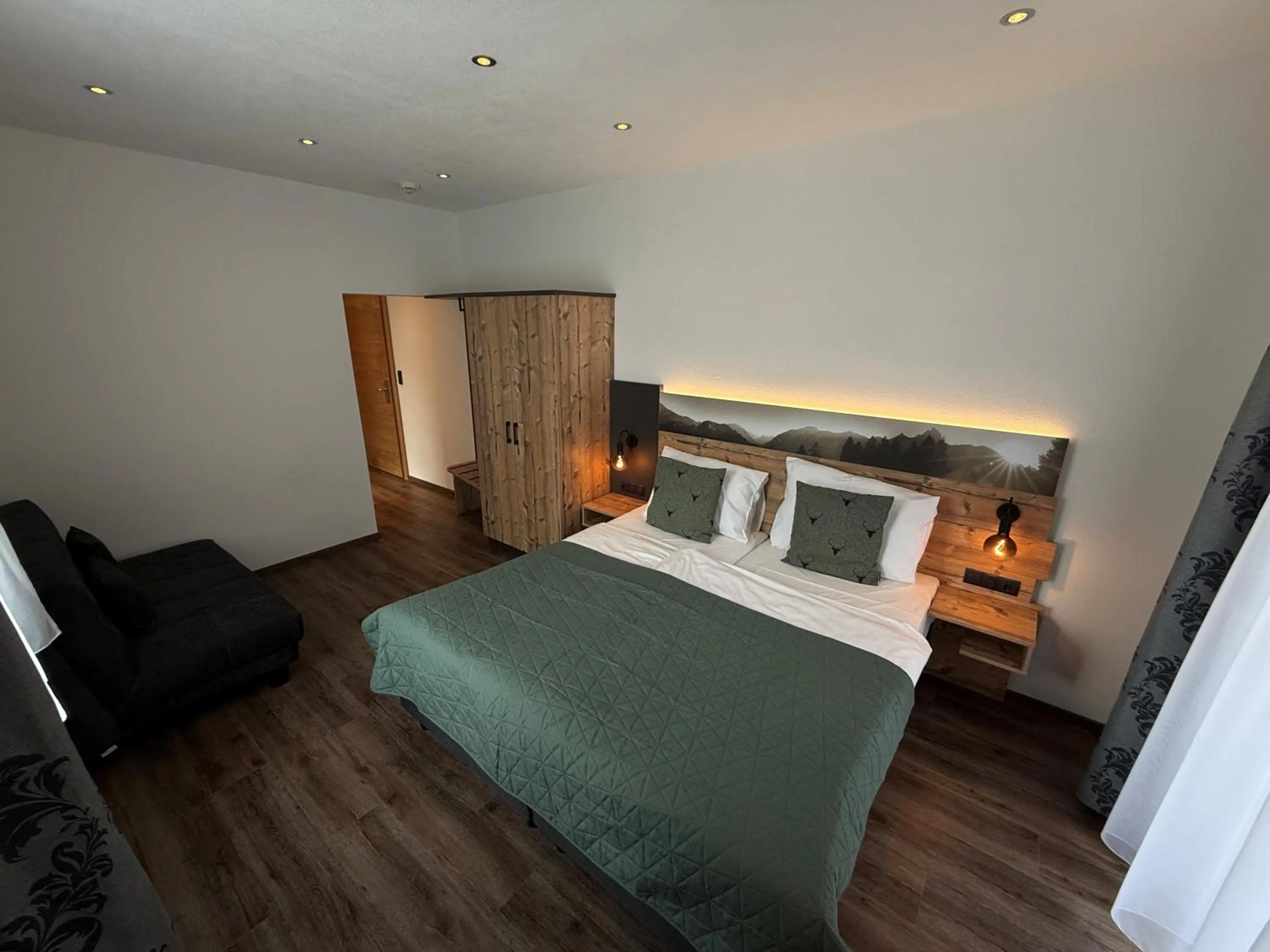 Bedroom, Bed in Hotel Wilder Mann