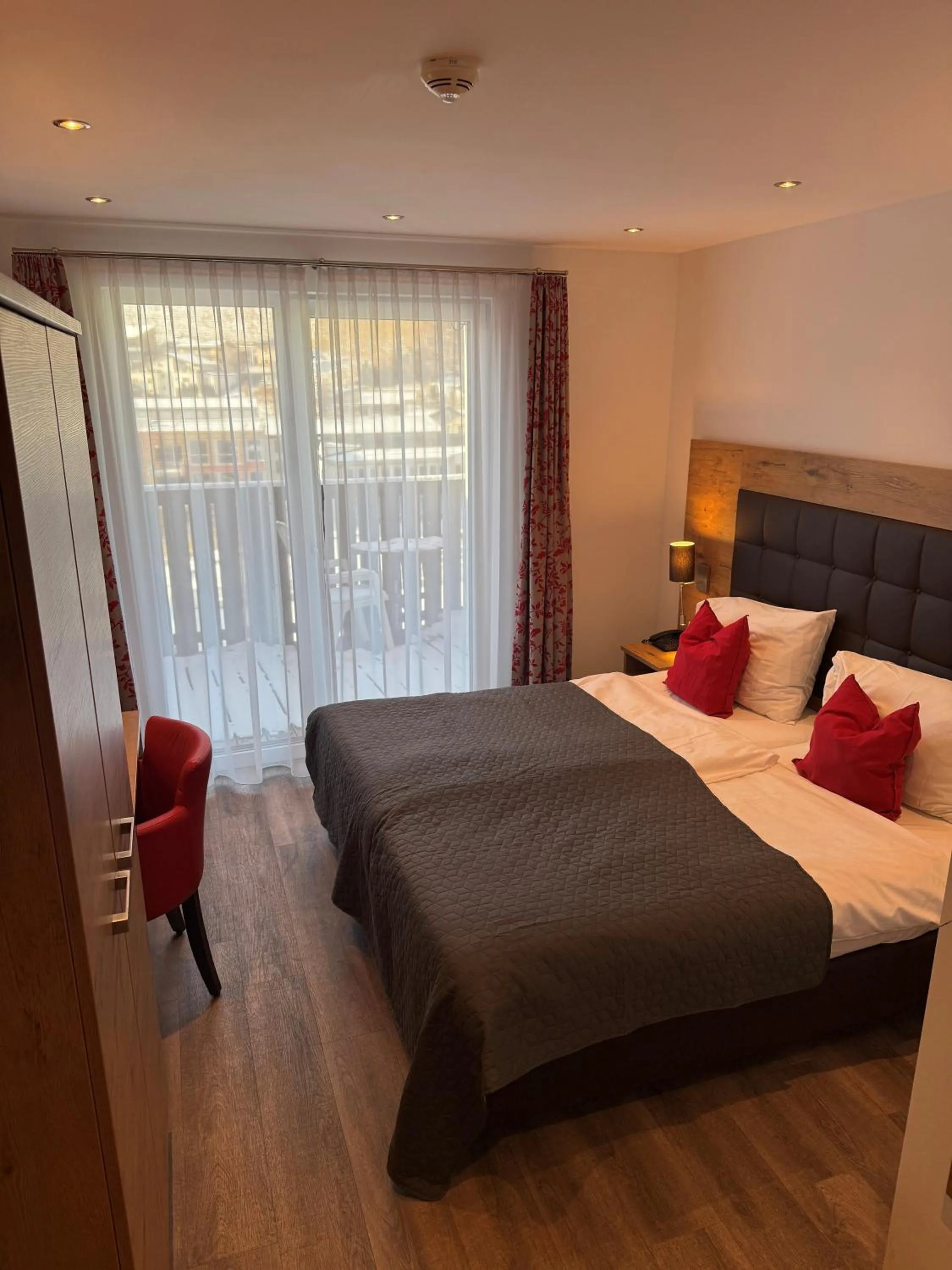 Bedroom, Bed in Hotel Wilder Mann