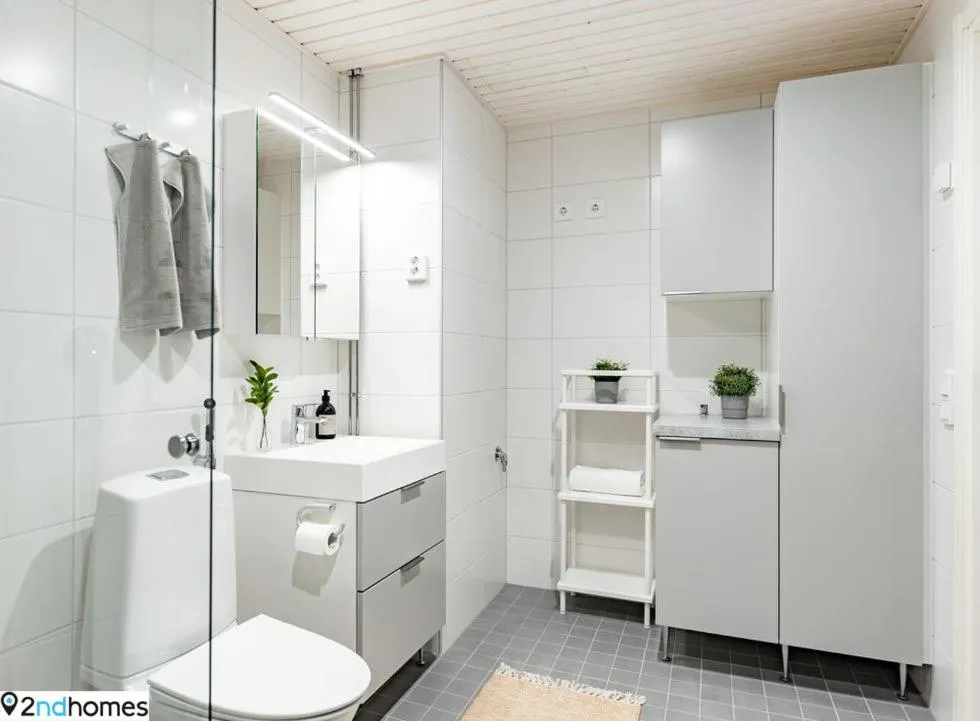 Bathroom in "Kanava" - New 1BR Apartment with Sauna, Balcony & Views, Hosted by 2ndhomes