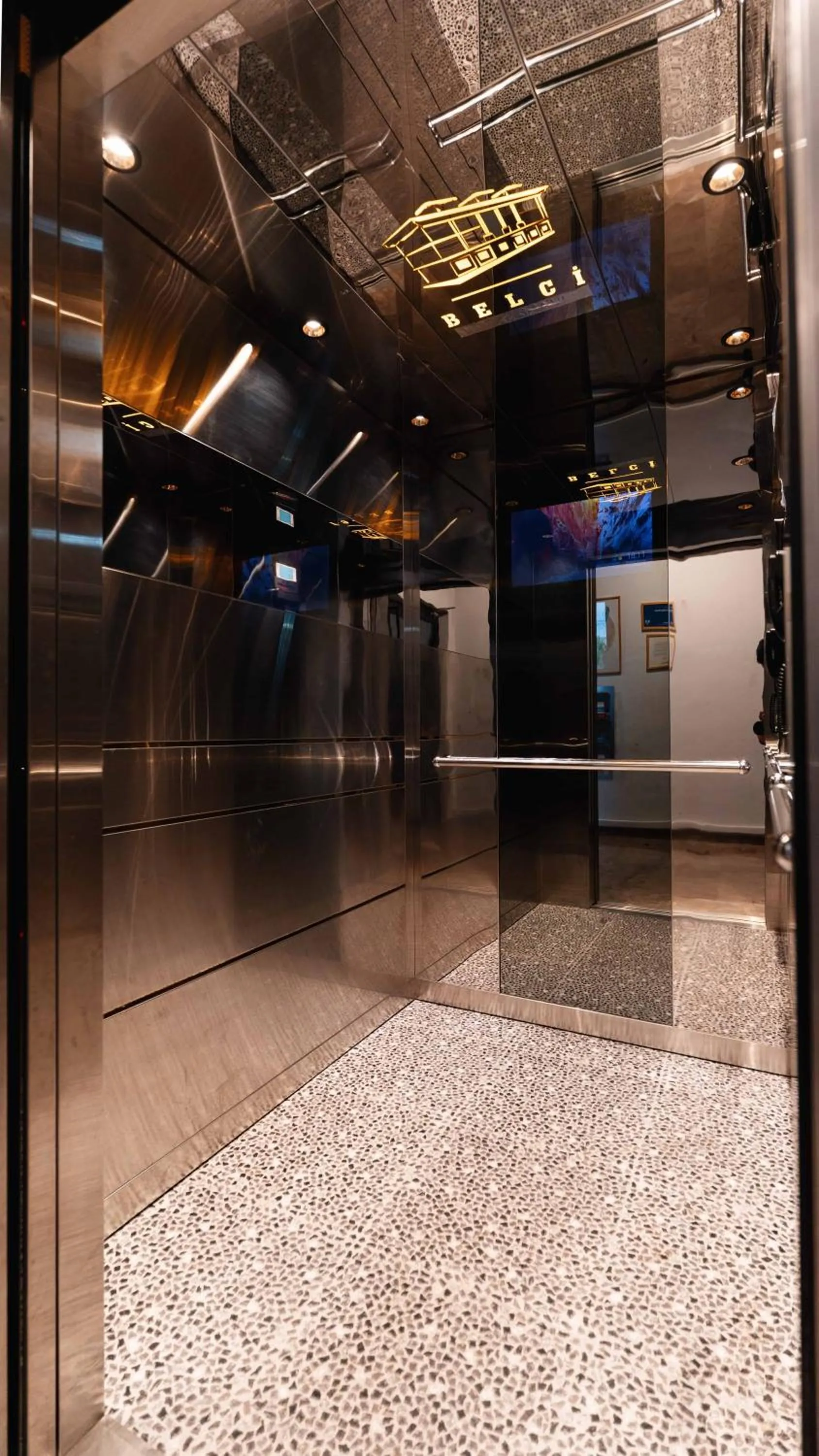 elevator in Belci City House